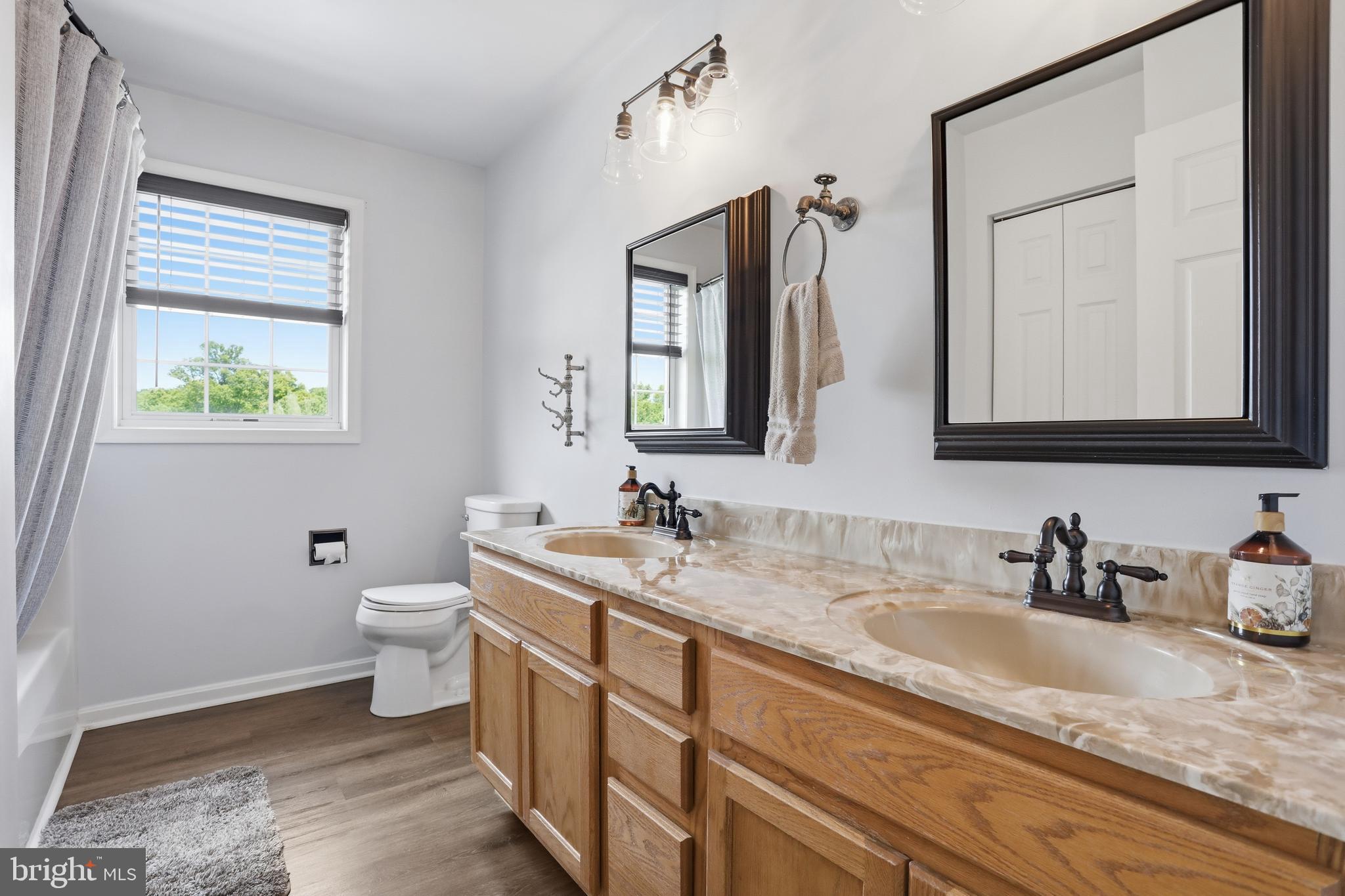 WALNUT POINT HEIGHTS - Residential