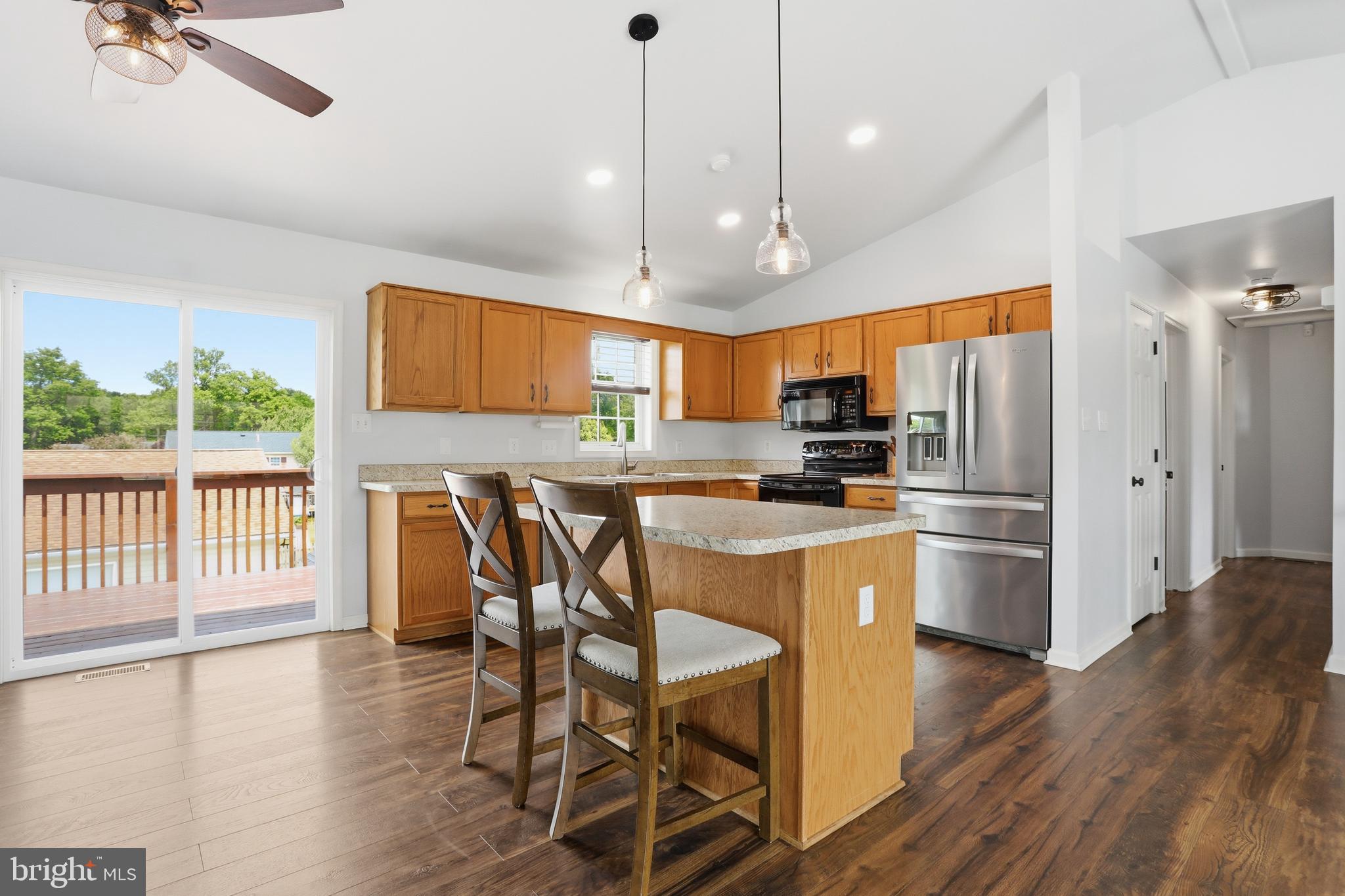 WALNUT POINT HEIGHTS - Residential