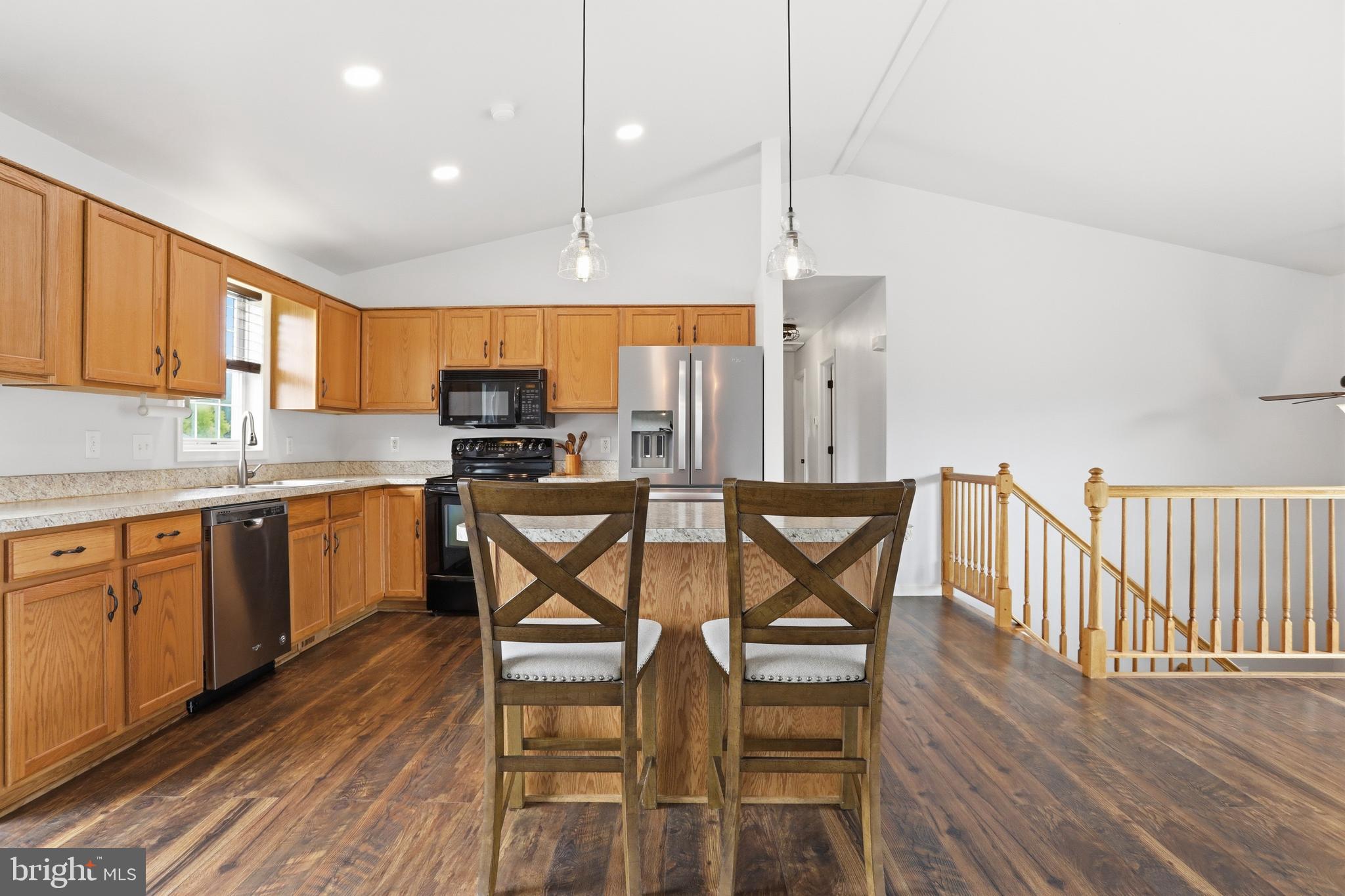WALNUT POINT HEIGHTS - Residential