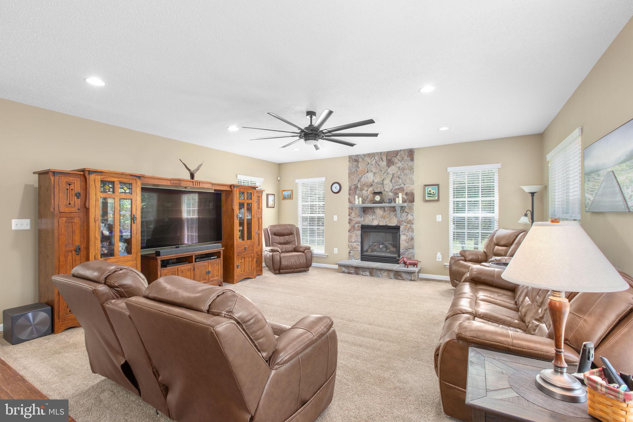 MT MORIAH ON THE POTOMAC - Residential