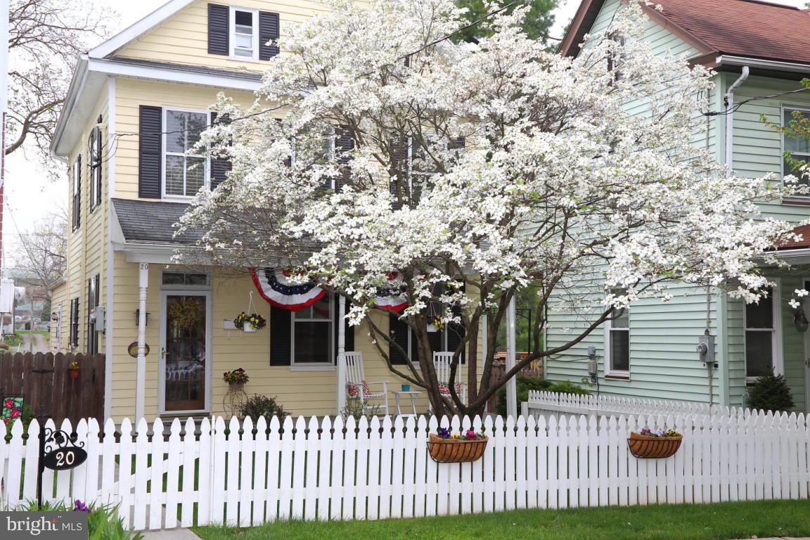 LITITZ BOROUGH - Residential