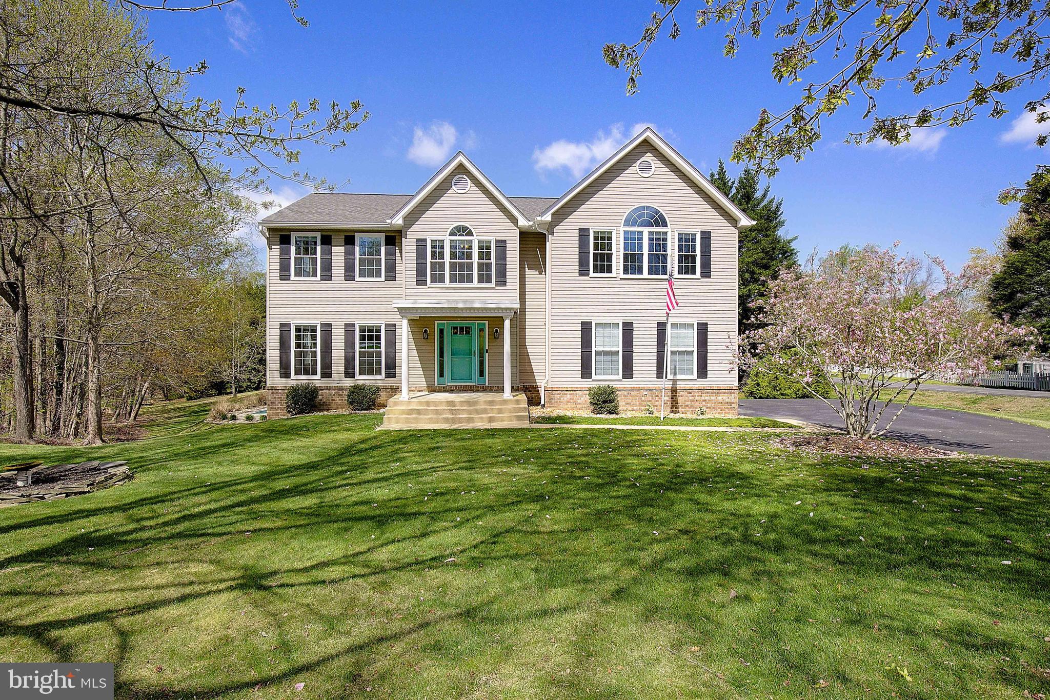 TROTTS POND ESTATES - Residential