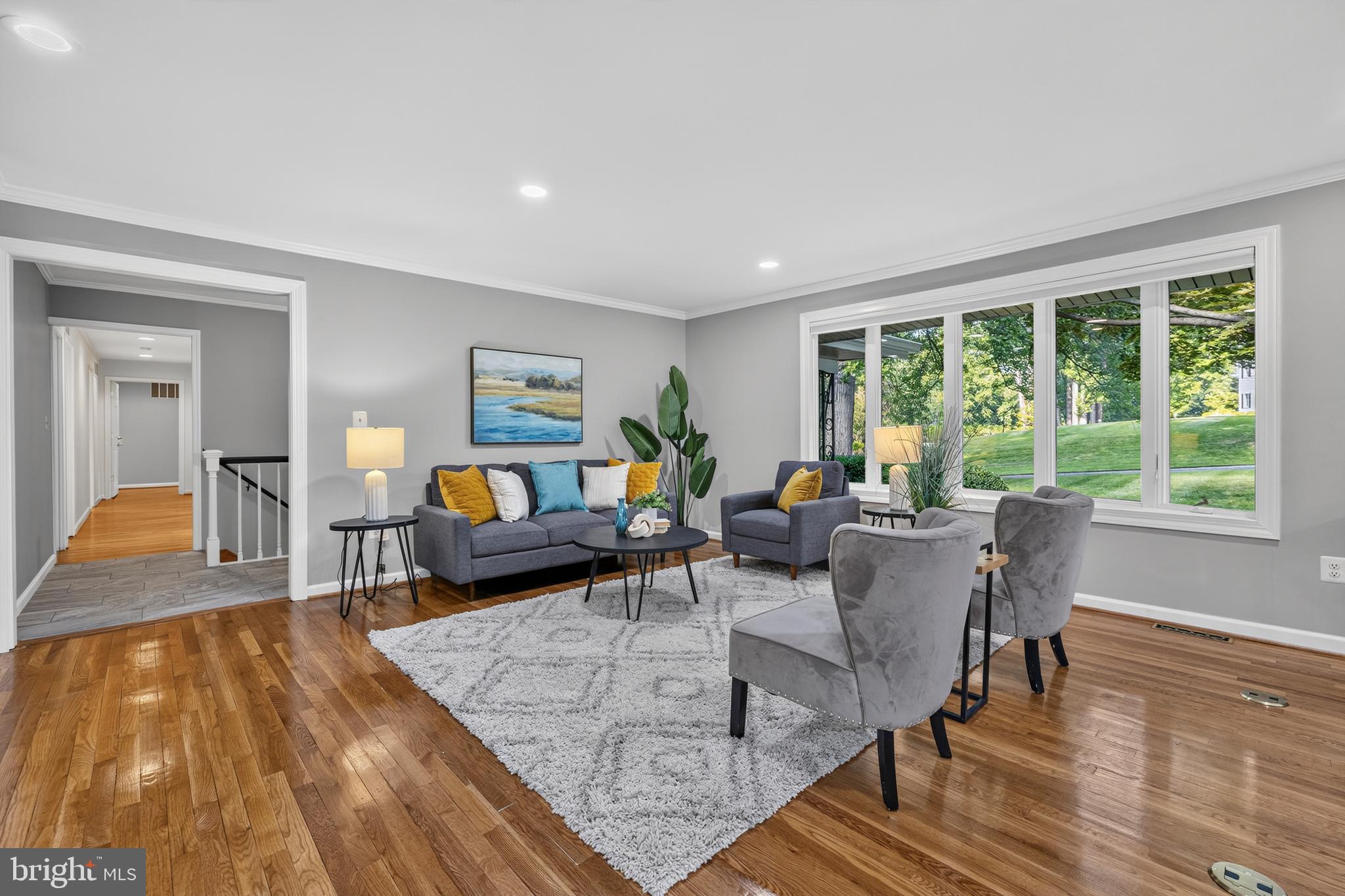 HICKORY MEADOW - Residential