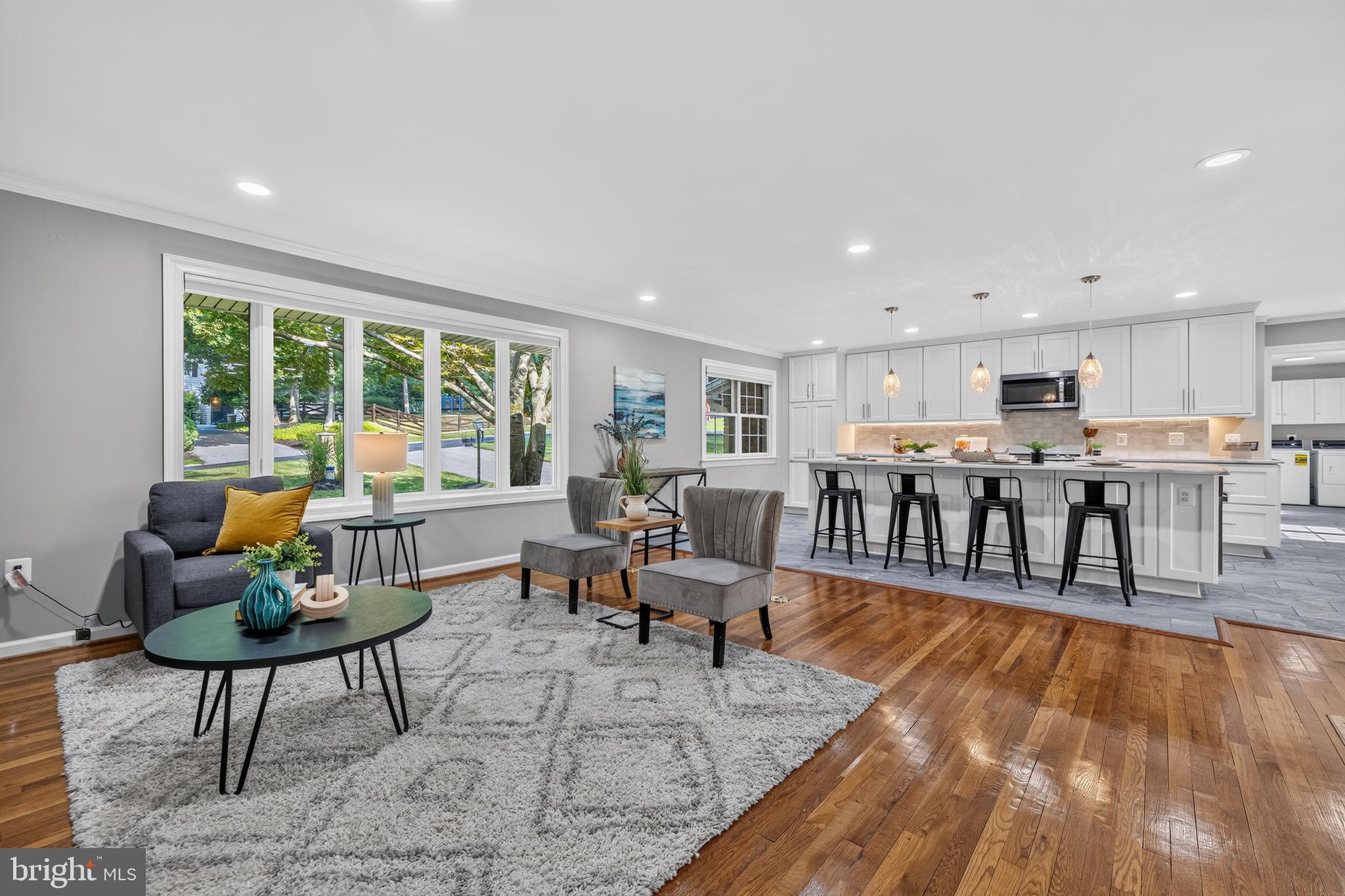HICKORY MEADOW - Residential