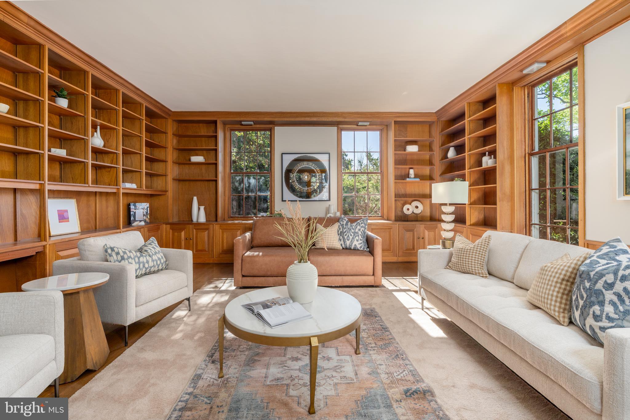 CLEVELAND PARK - Residential