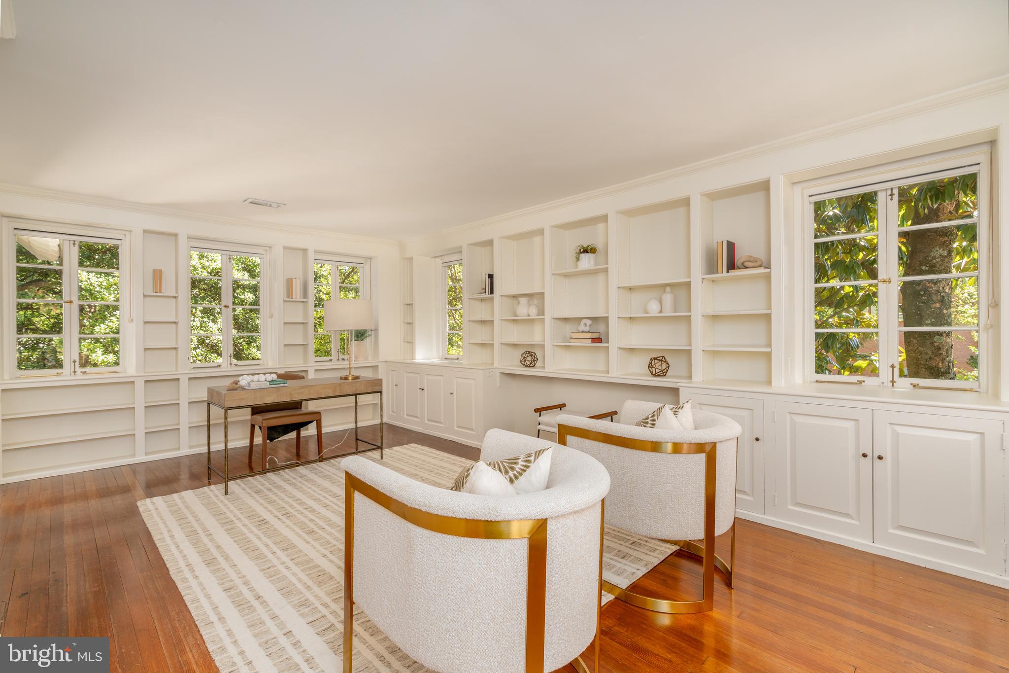 CLEVELAND PARK - Residential