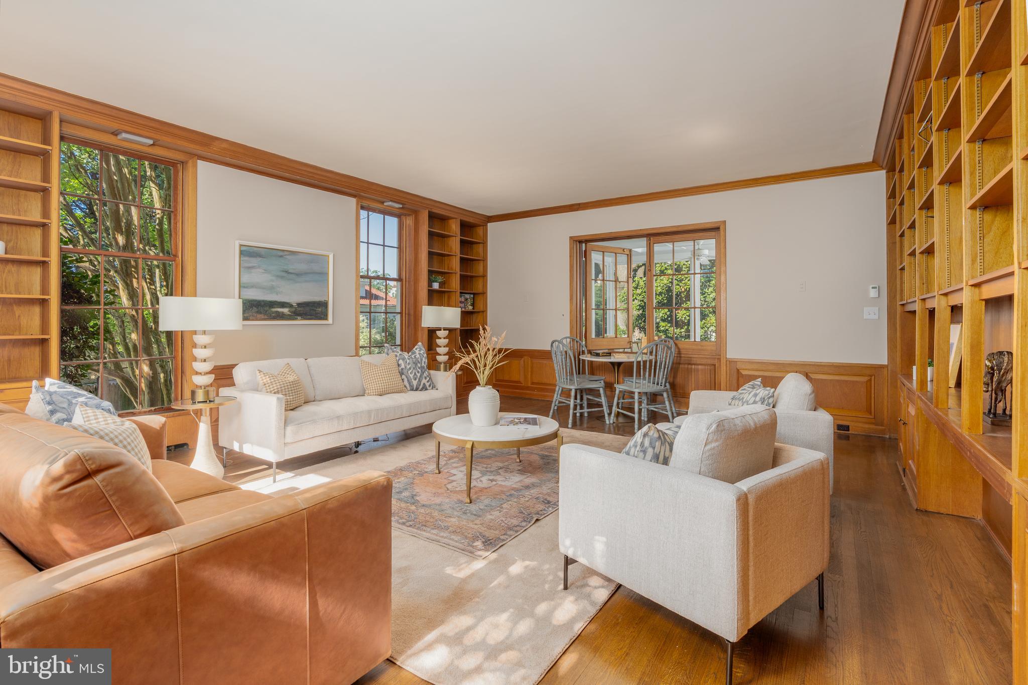 CLEVELAND PARK - Residential