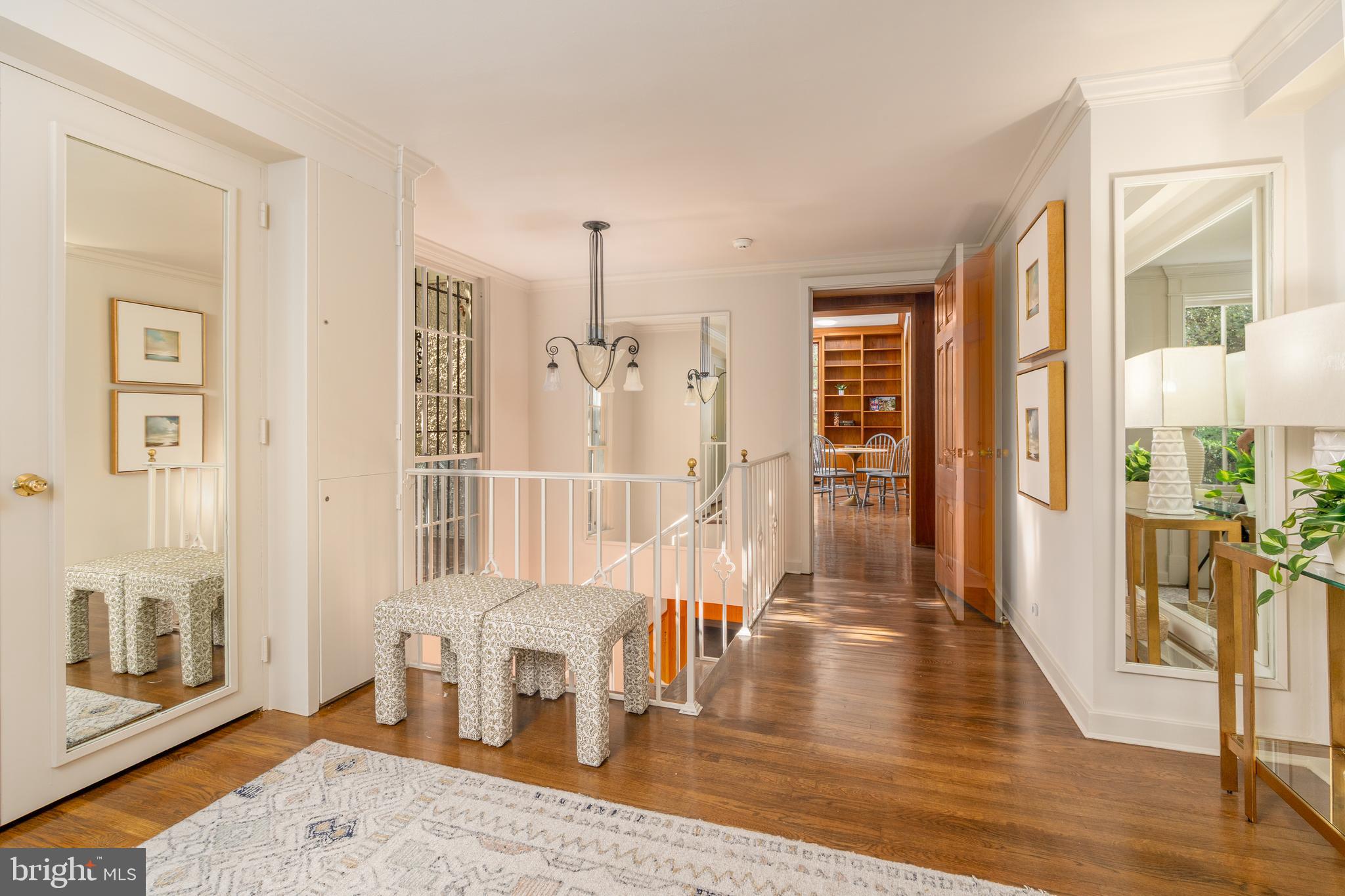 CLEVELAND PARK - Residential