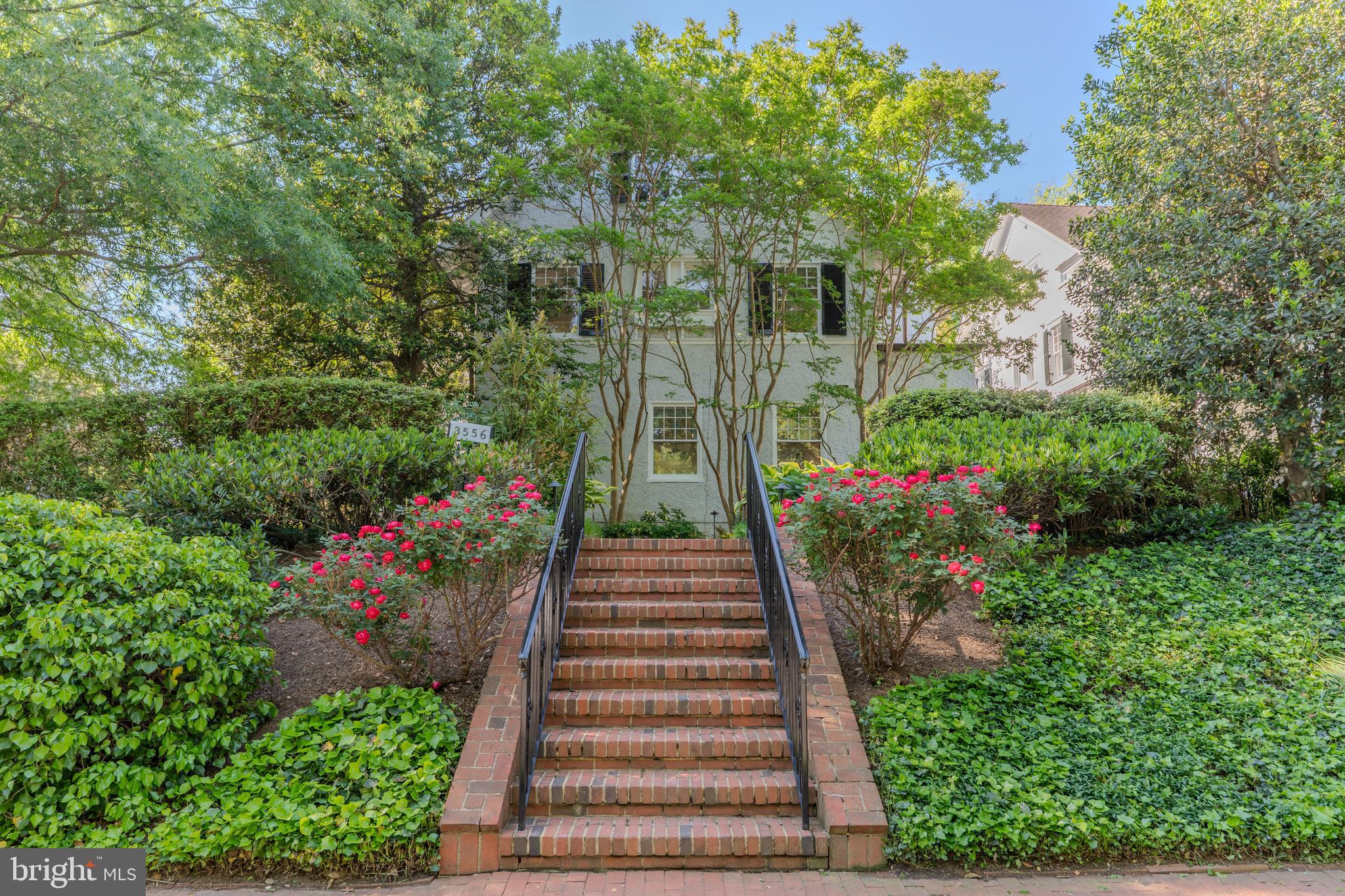 CLEVELAND PARK - Residential