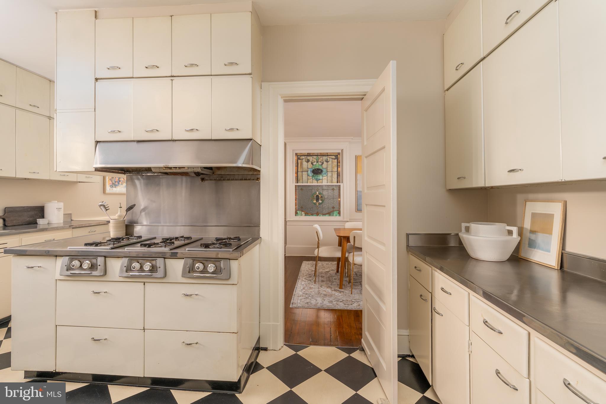 CLEVELAND PARK - Residential