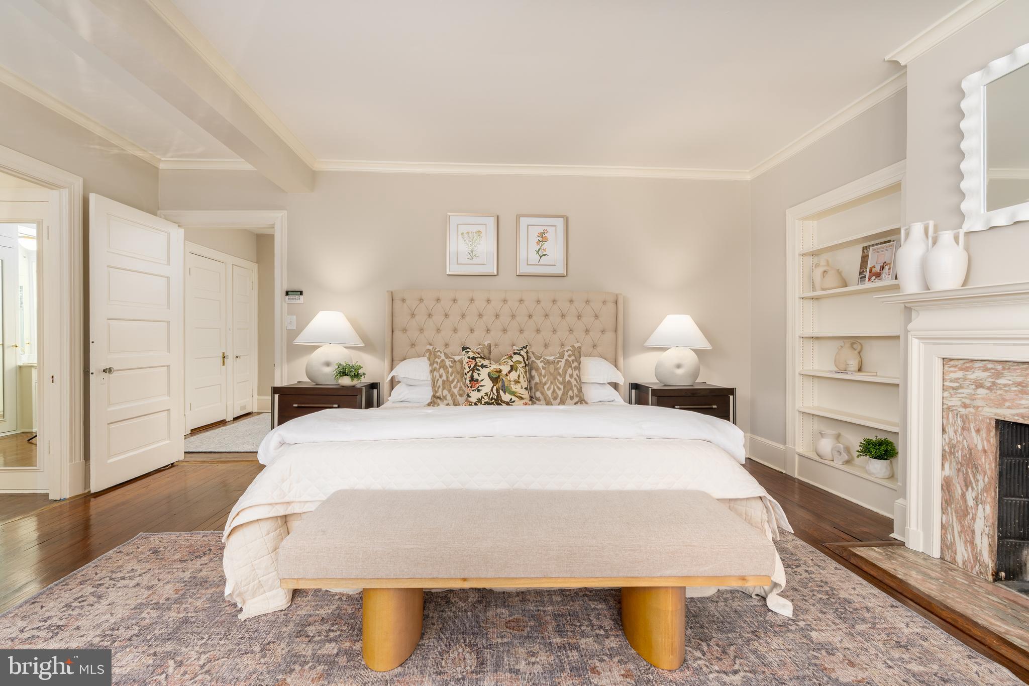CLEVELAND PARK - Residential