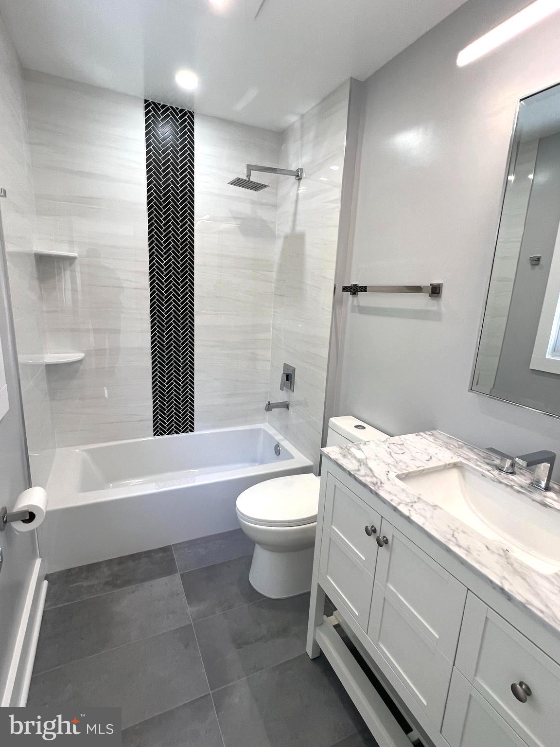 MT VERNON HILLS - Residential