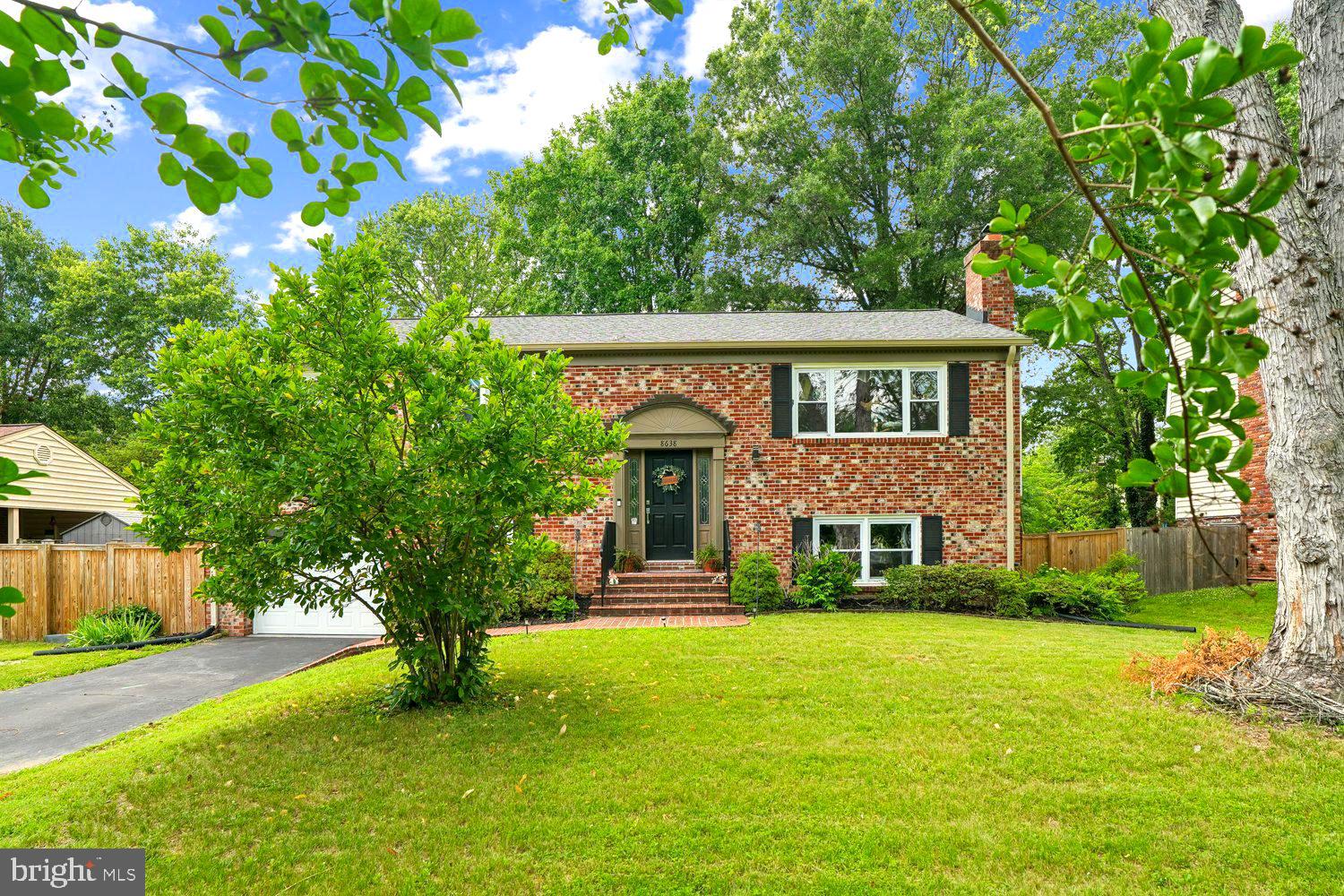 MT VERNON HILLS - Residential