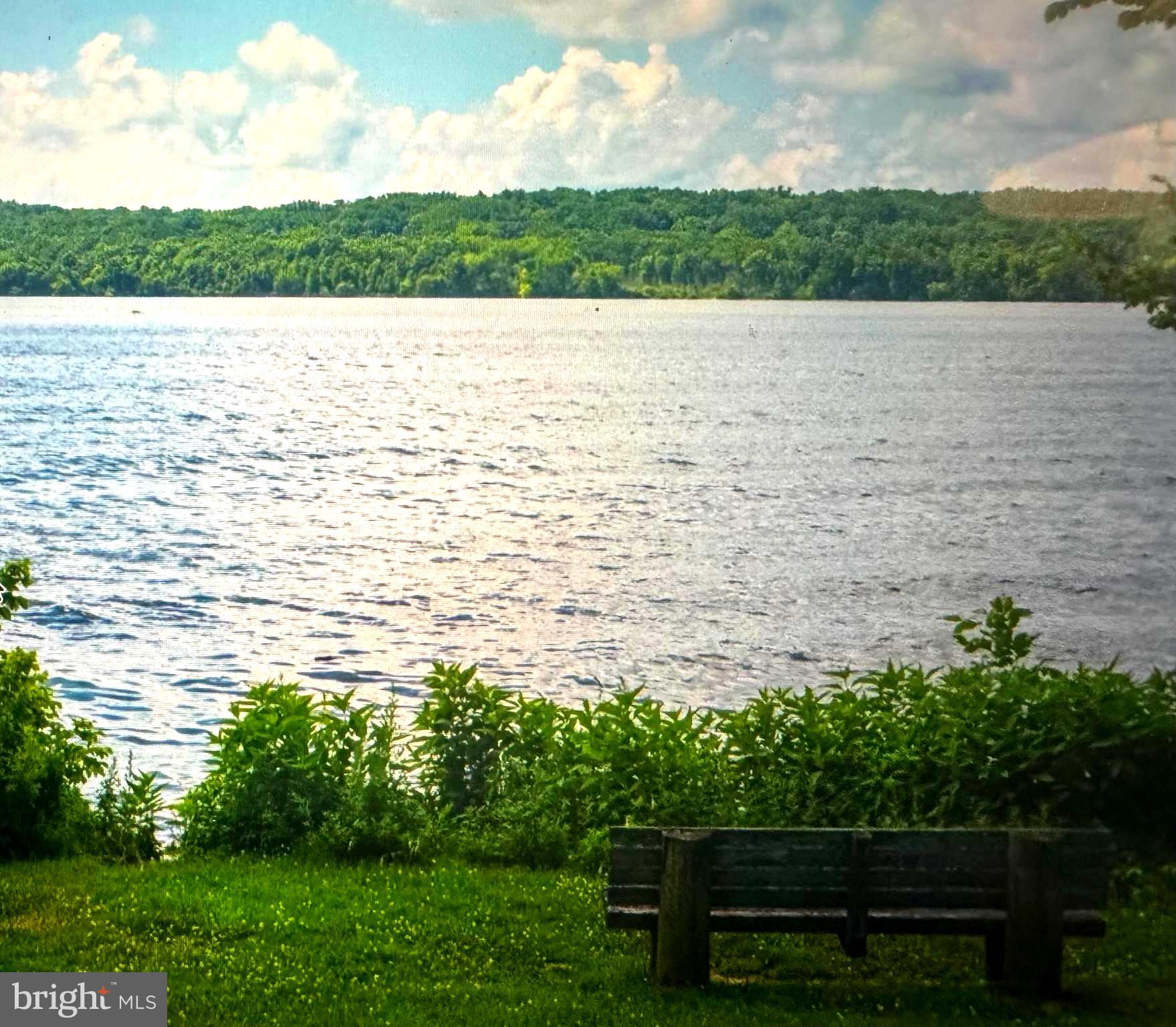 MT VERNON HILLS - Residential
