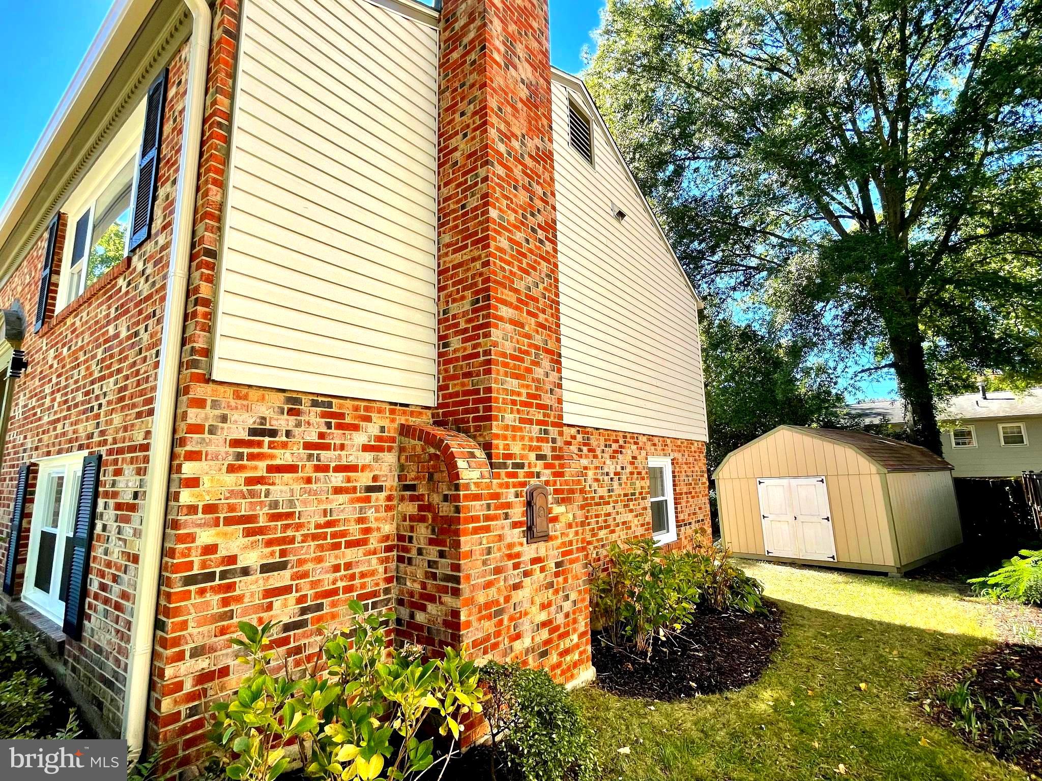 MT VERNON HILLS - Residential