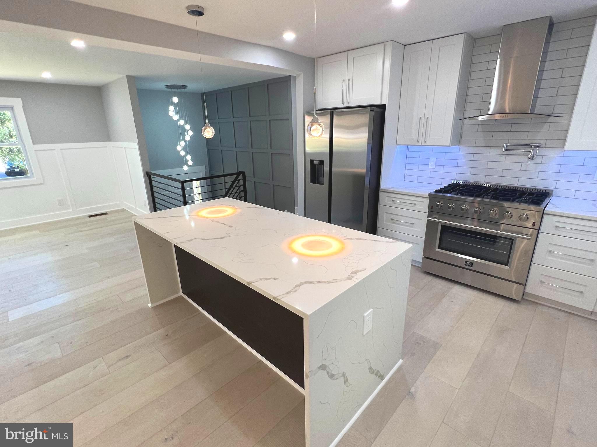 MT VERNON HILLS - Residential
