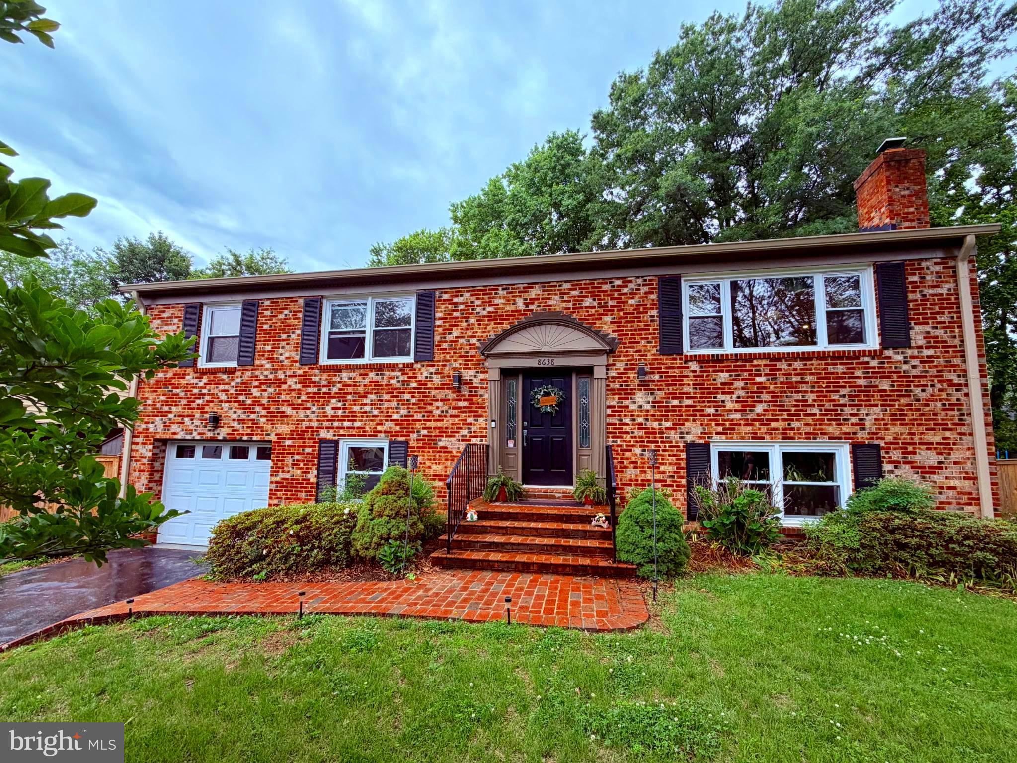 MT VERNON HILLS - Residential