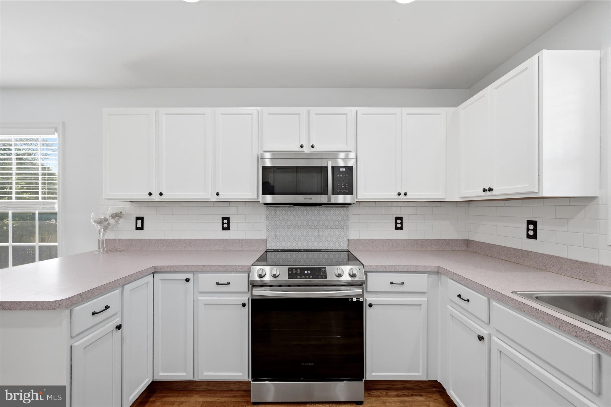 INWOOD MEADOWS - Residential