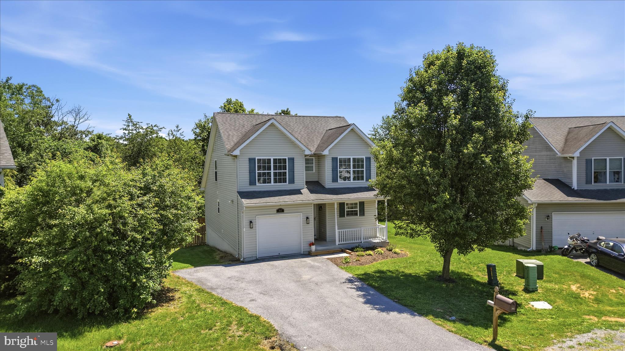 INWOOD MEADOWS - Residential