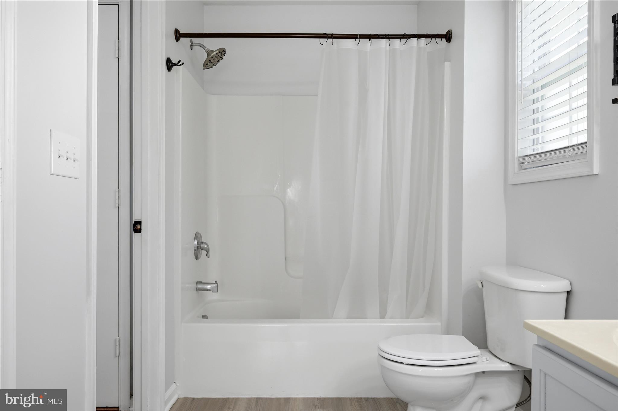 INWOOD MEADOWS - Residential