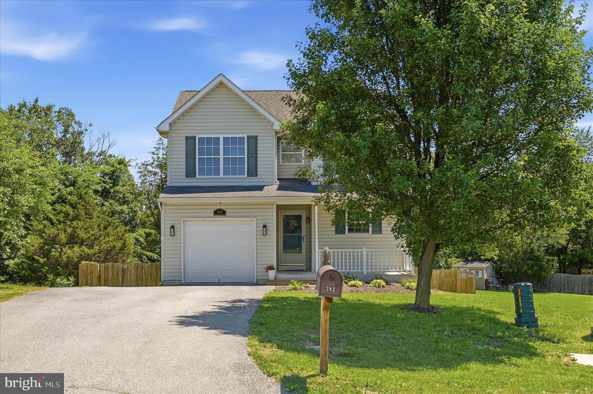 INWOOD MEADOWS - Residential