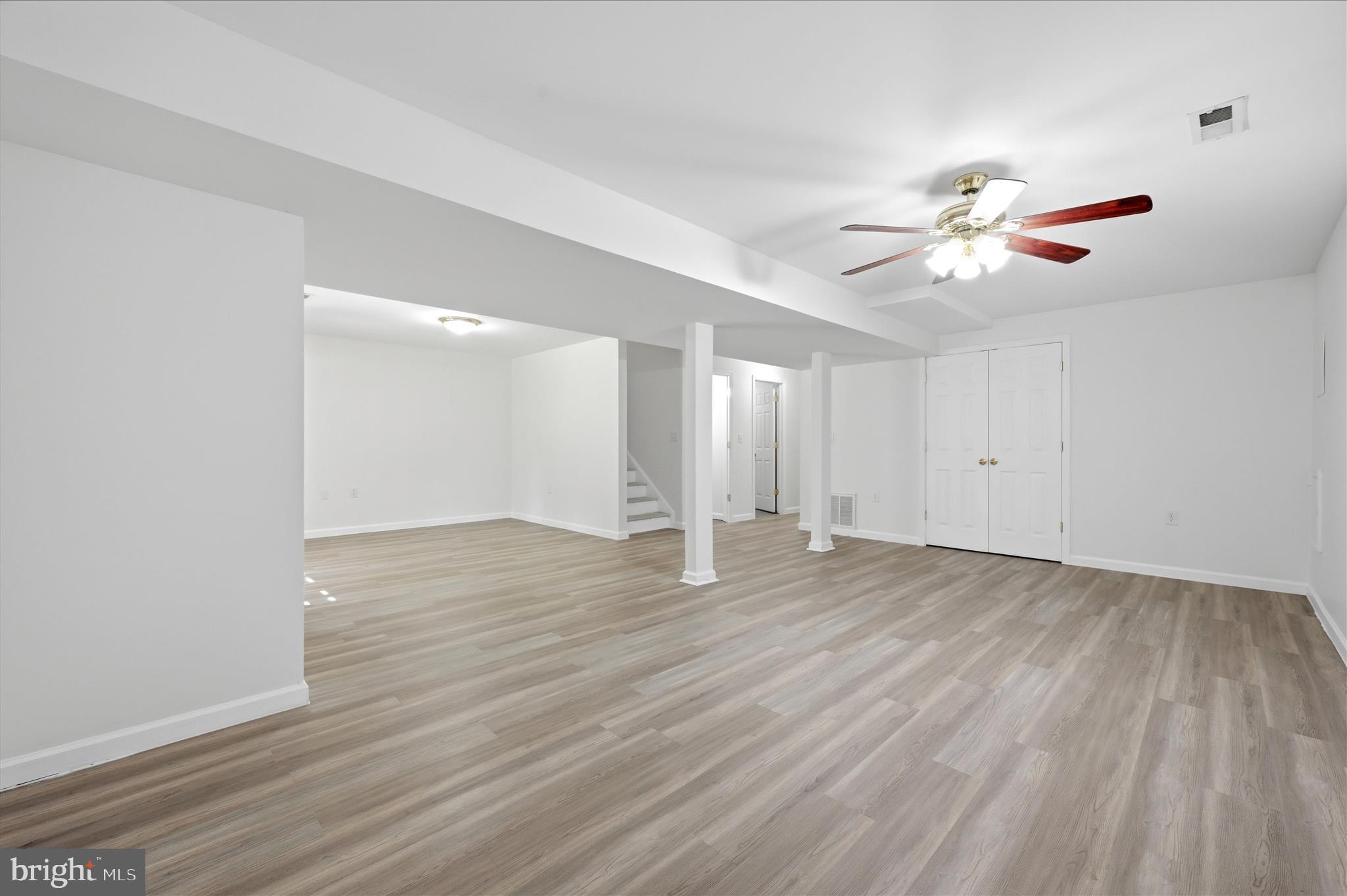 INWOOD MEADOWS - Residential