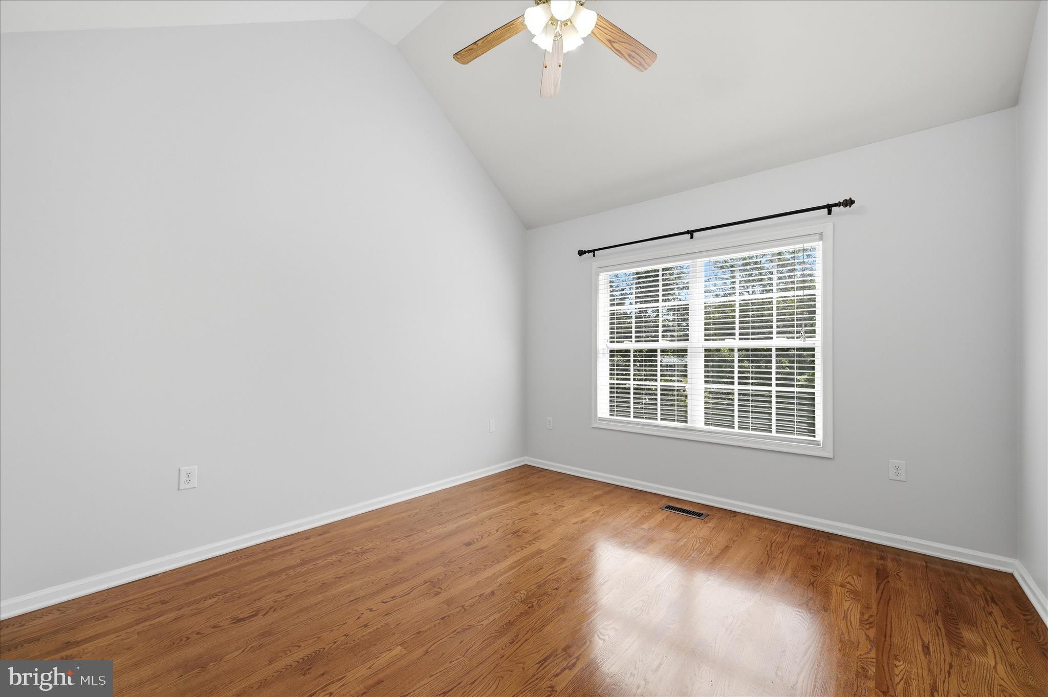 INWOOD MEADOWS - Residential
