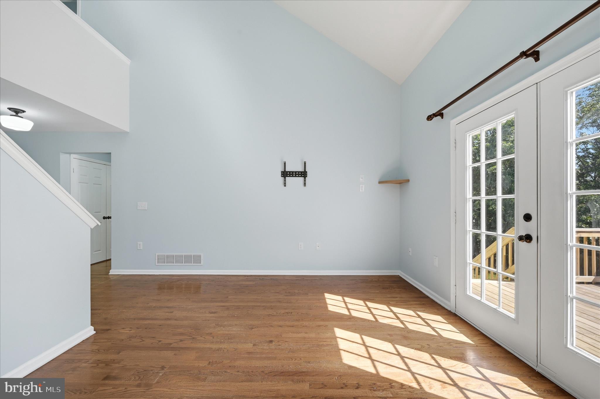 INWOOD MEADOWS - Residential