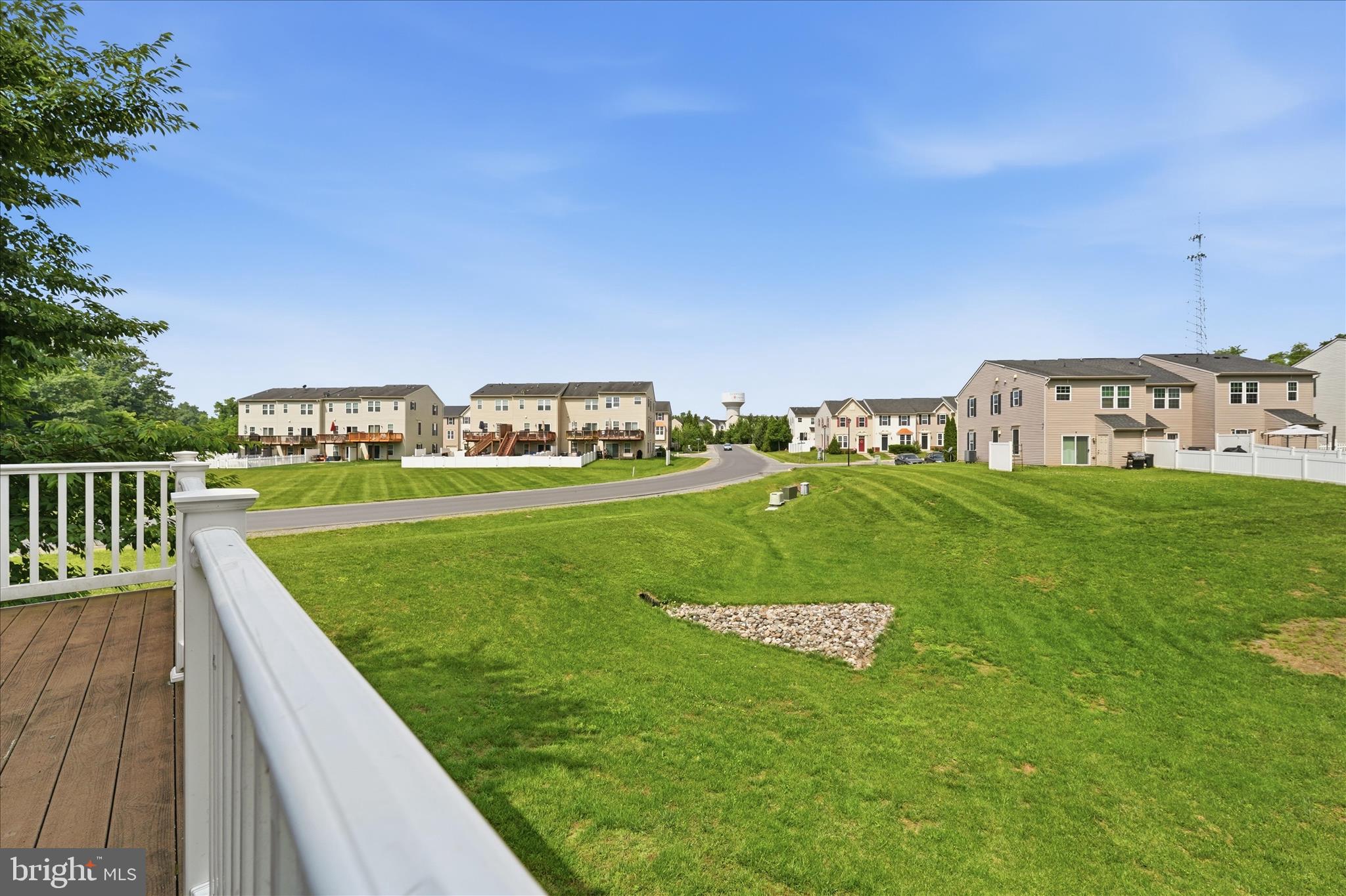 BROOKFIELD - Residential