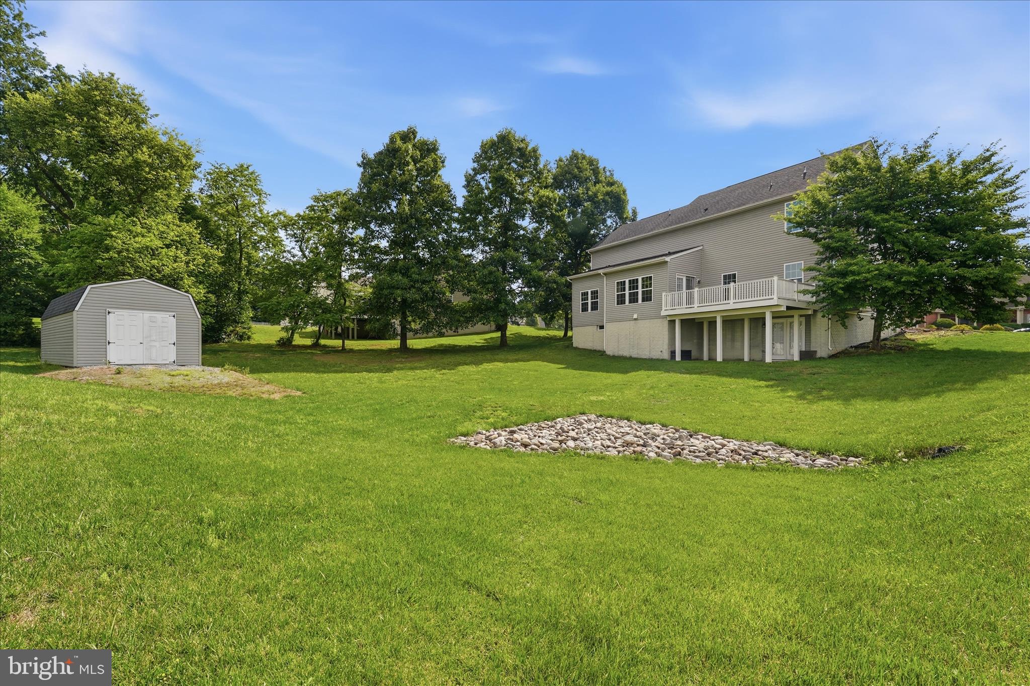 BROOKFIELD - Residential