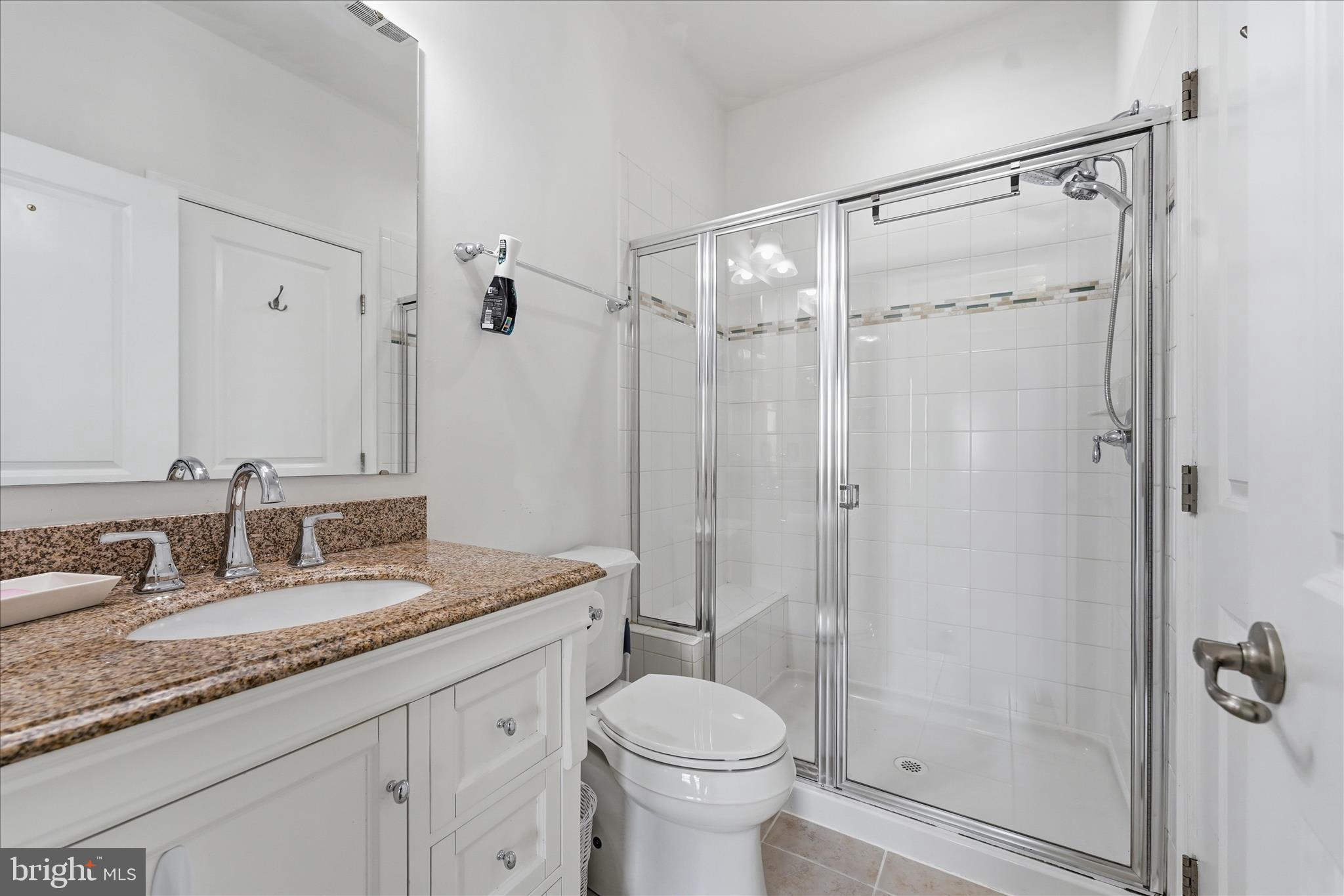 BROOKFIELD - Residential