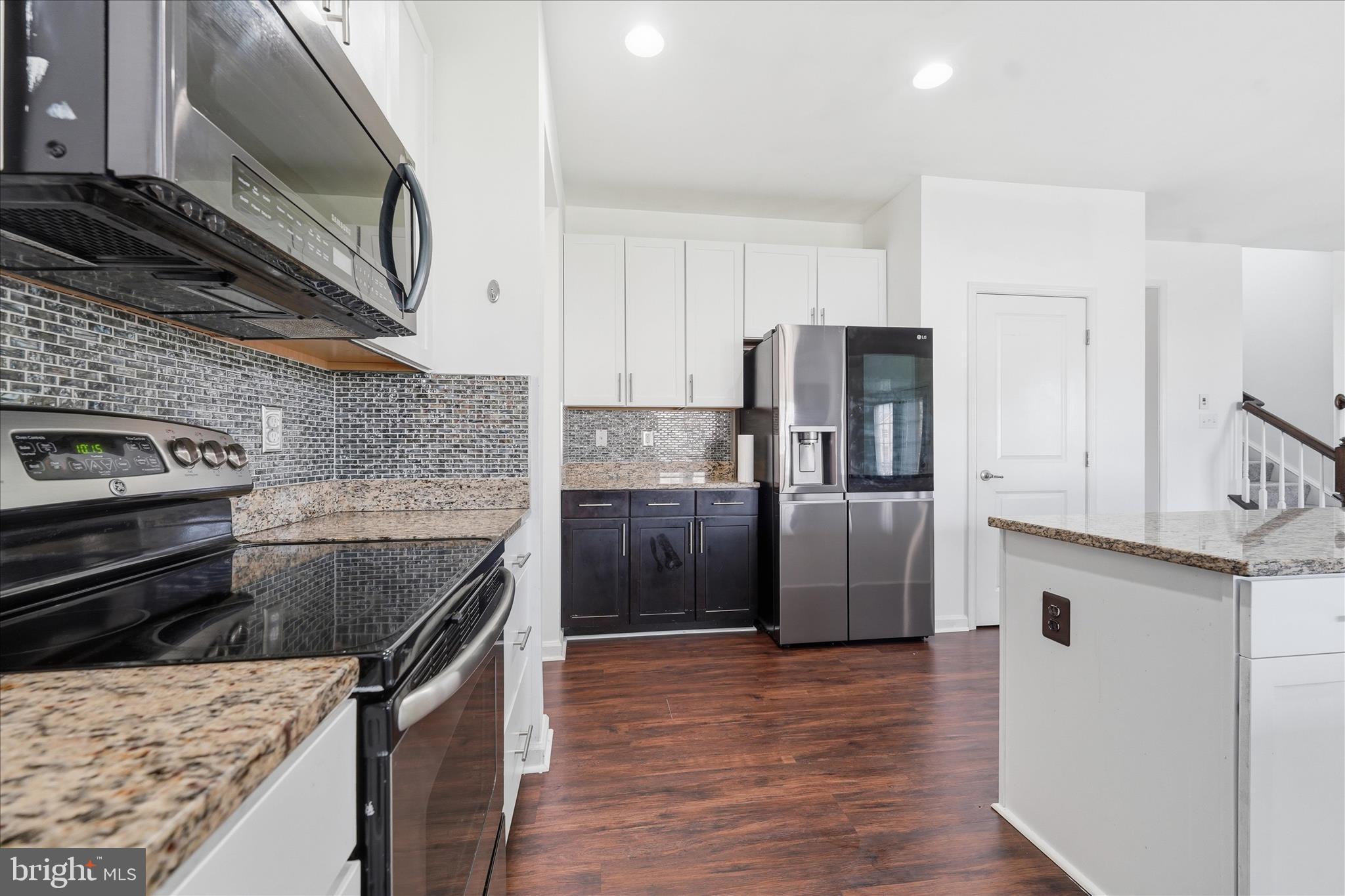 BROOKFIELD - Residential