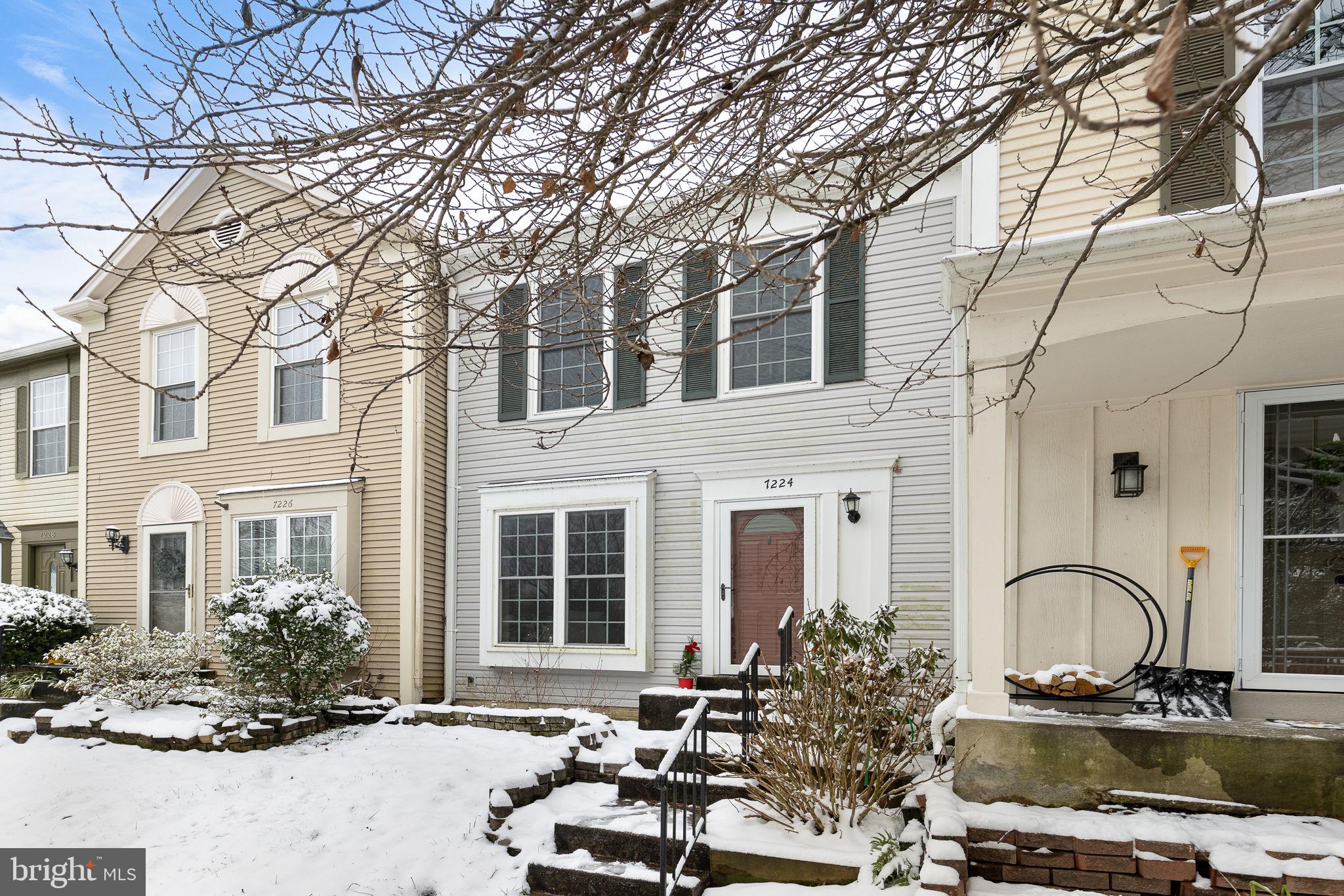 WOODSTONE - Residential