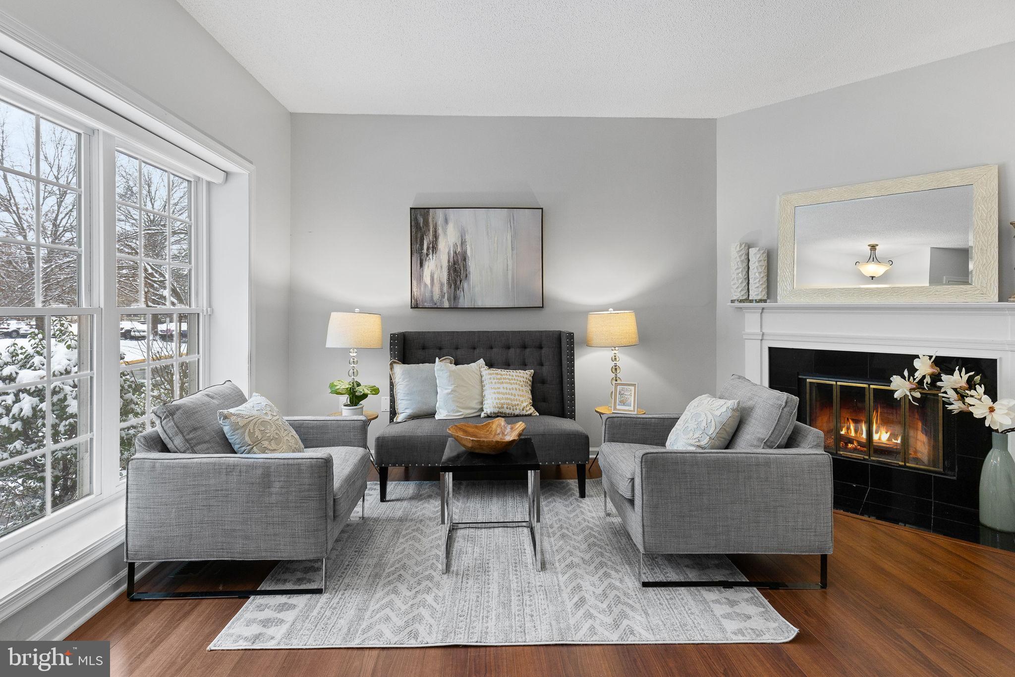 WOODSTONE - Residential
