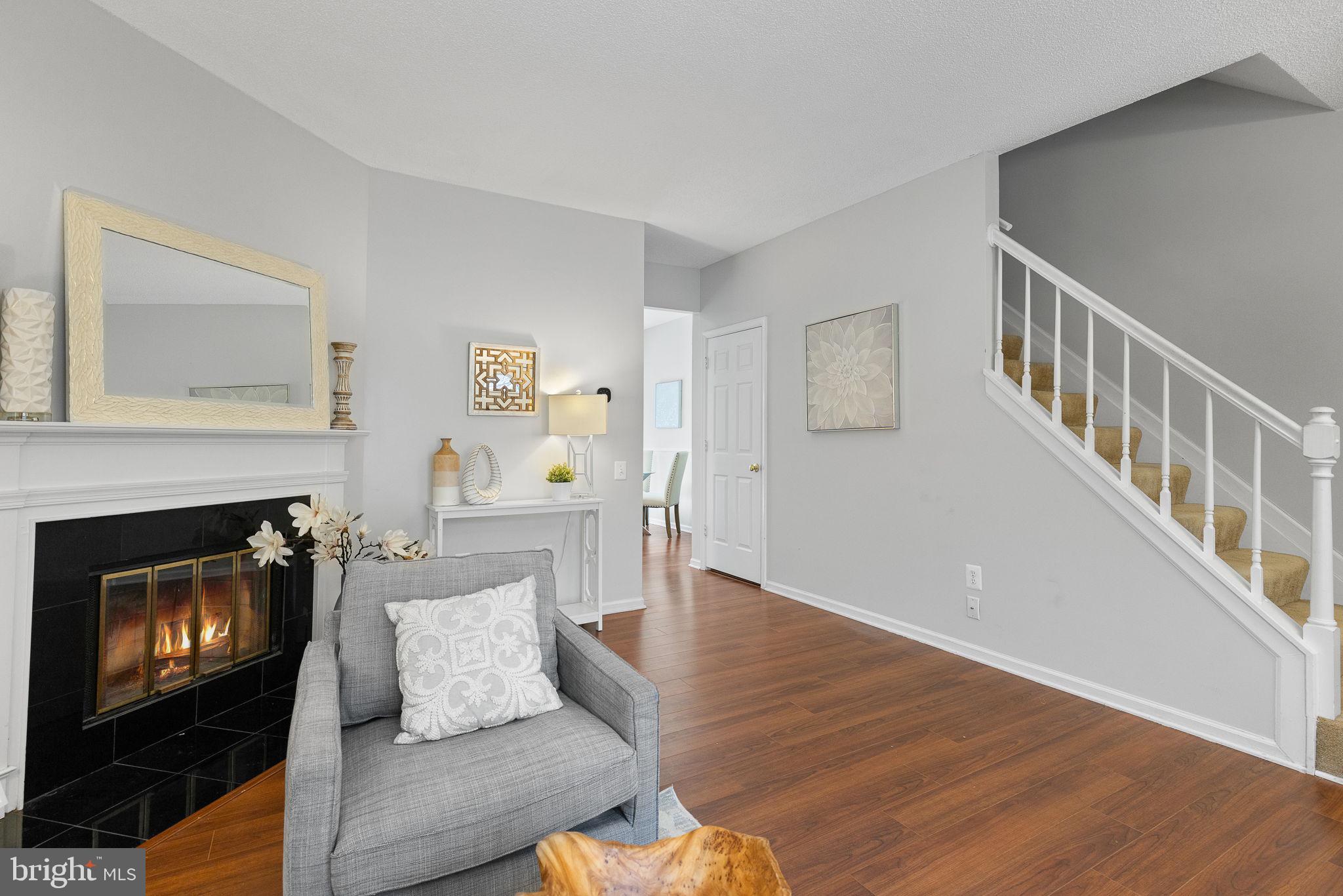 WOODSTONE - Residential