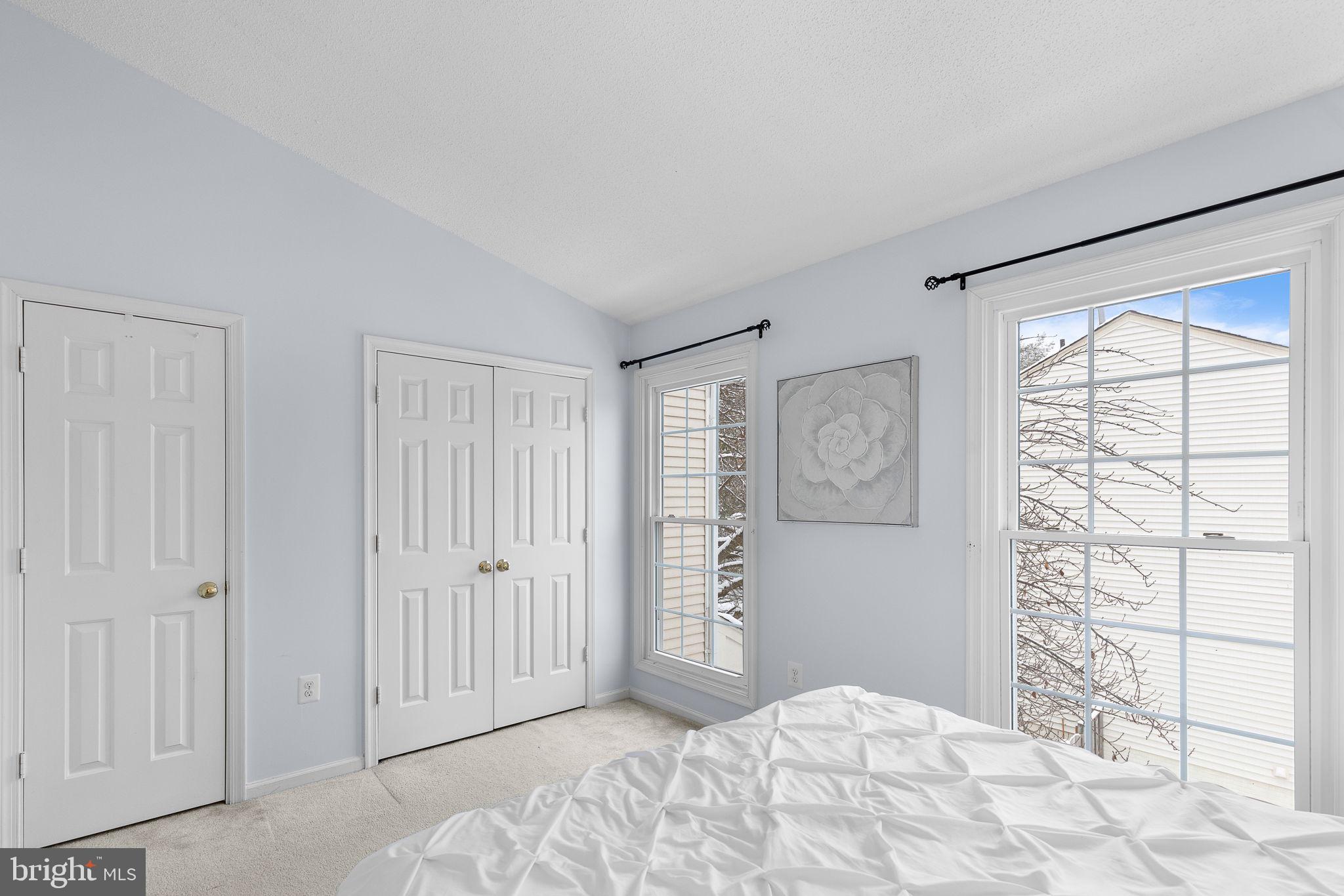 WOODSTONE - Residential