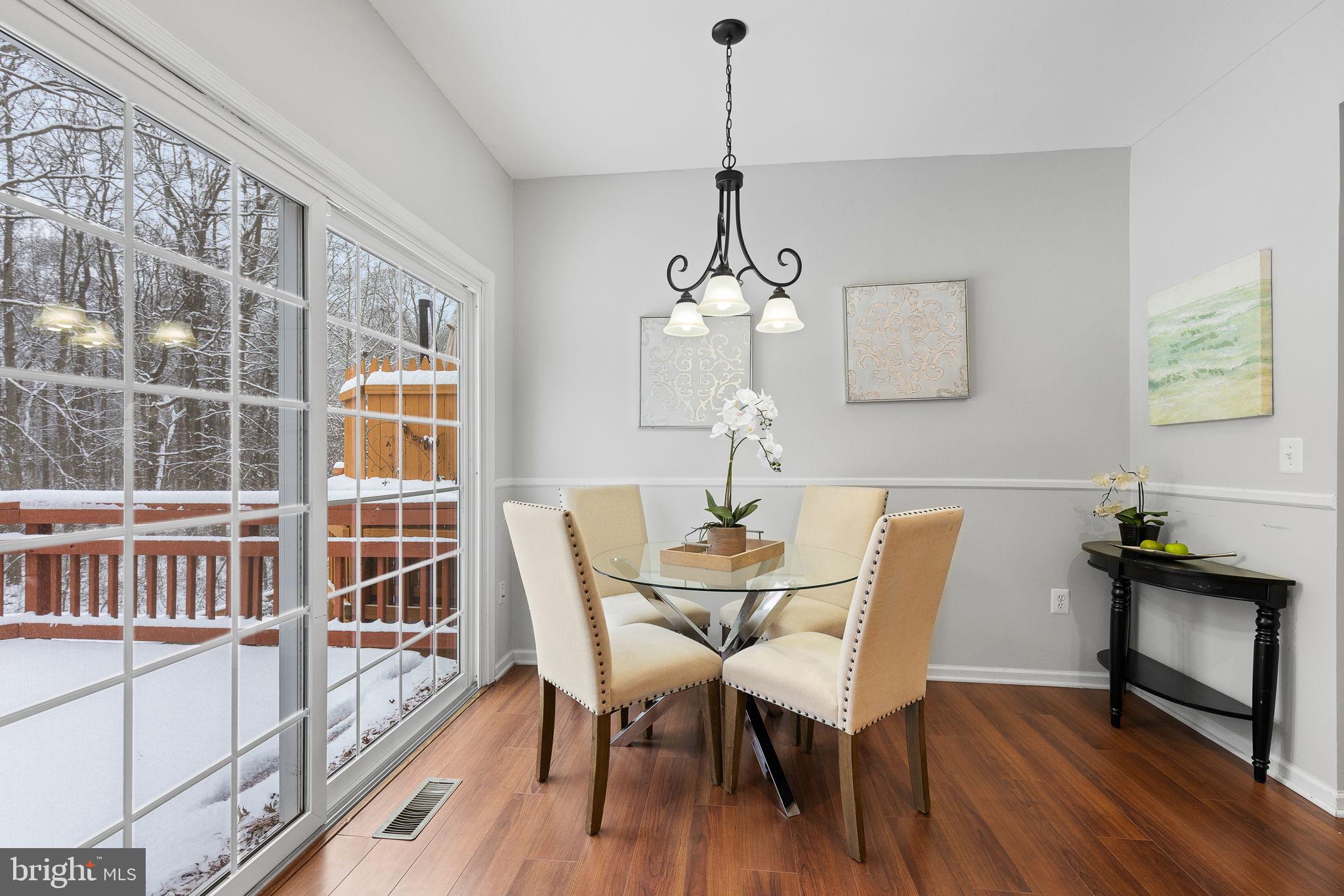 WOODSTONE - Residential