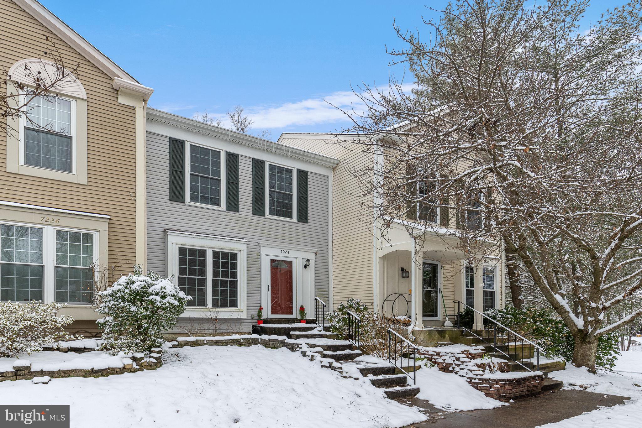WOODSTONE - Residential