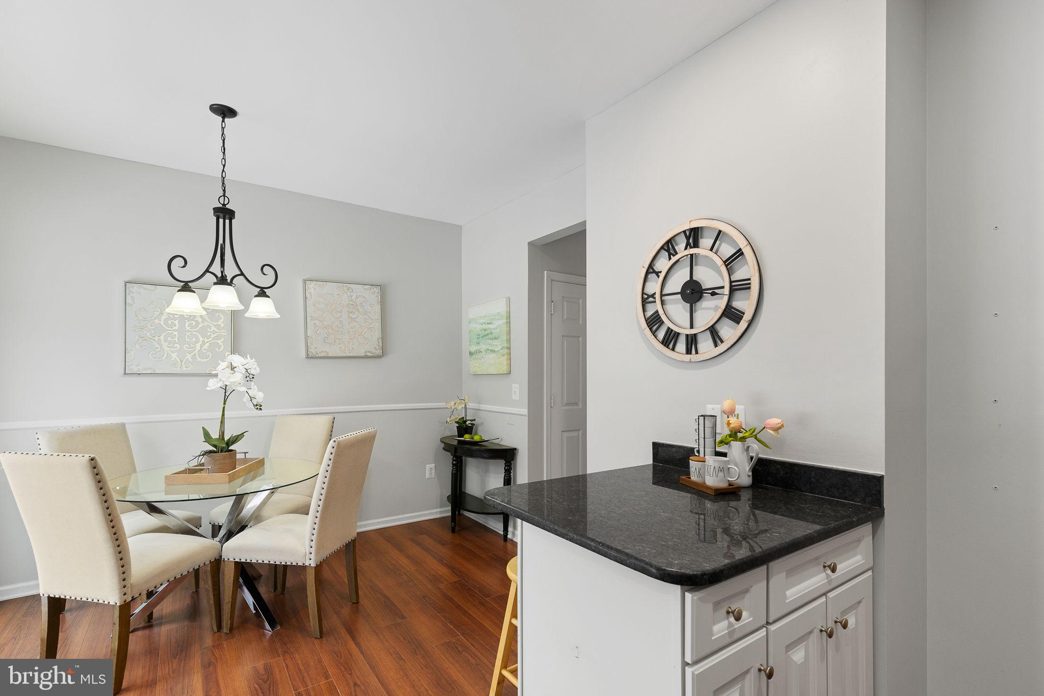 WOODSTONE - Residential
