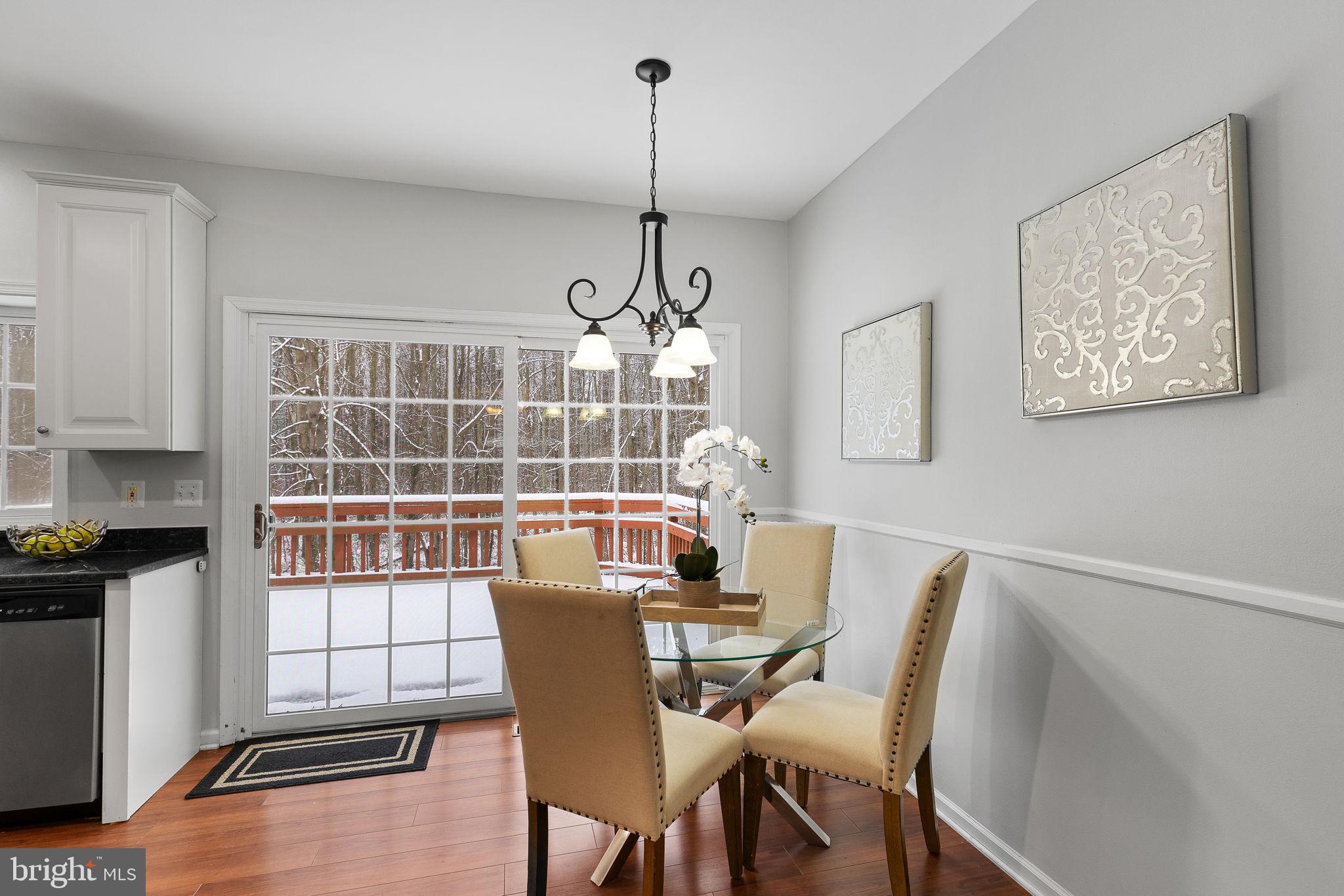 WOODSTONE - Residential