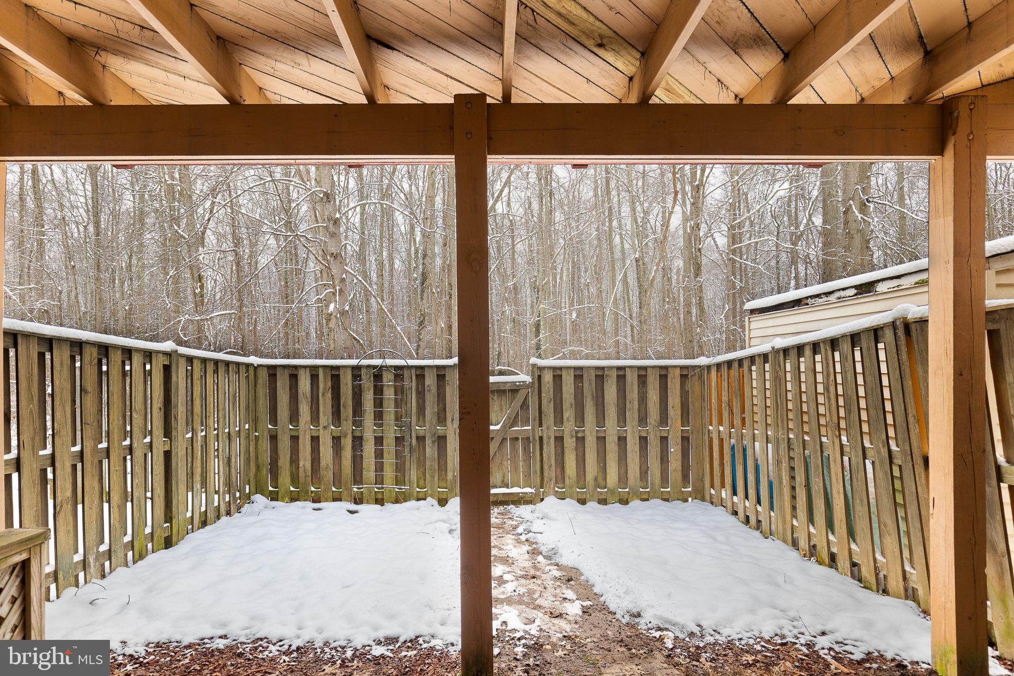 WOODSTONE - Residential