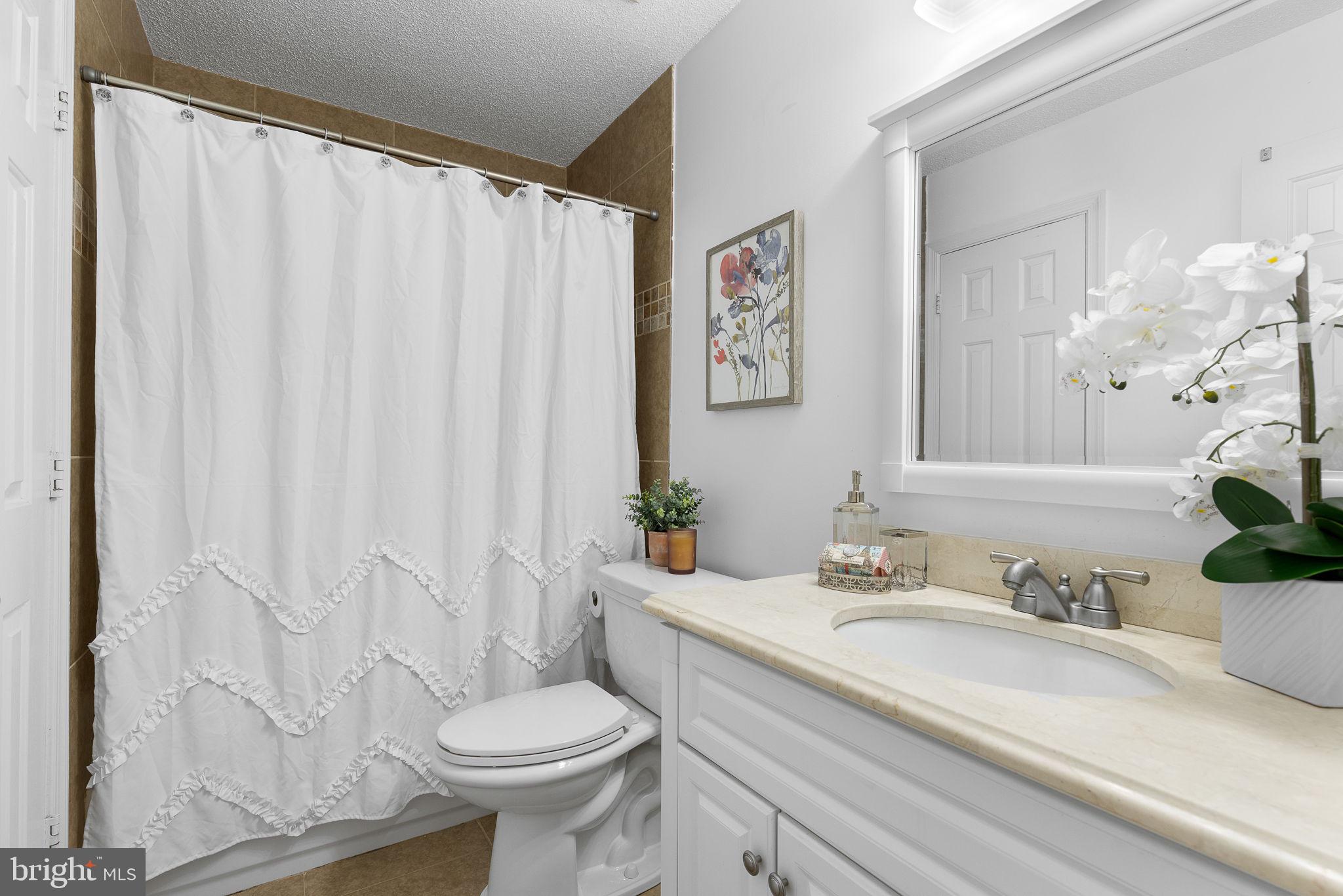 WOODSTONE - Residential