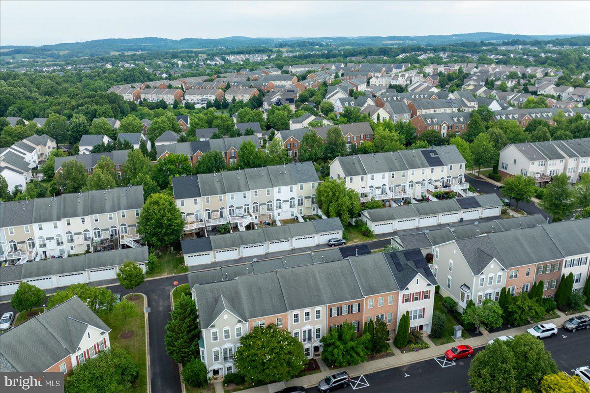 VILLAGES OF URBANA - Residential