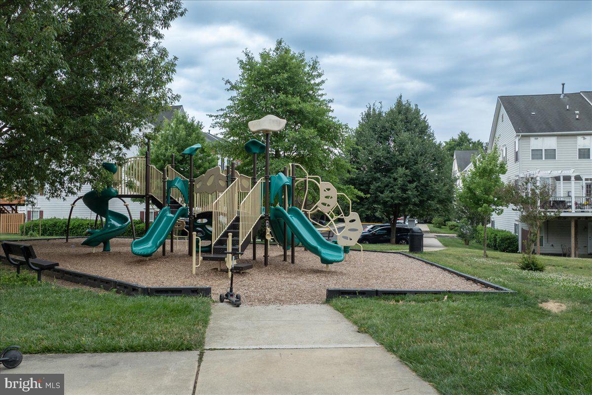 VILLAGES OF URBANA - Residential