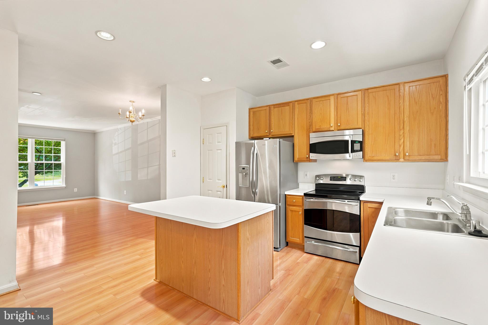 POTOMAC STATION - Residential