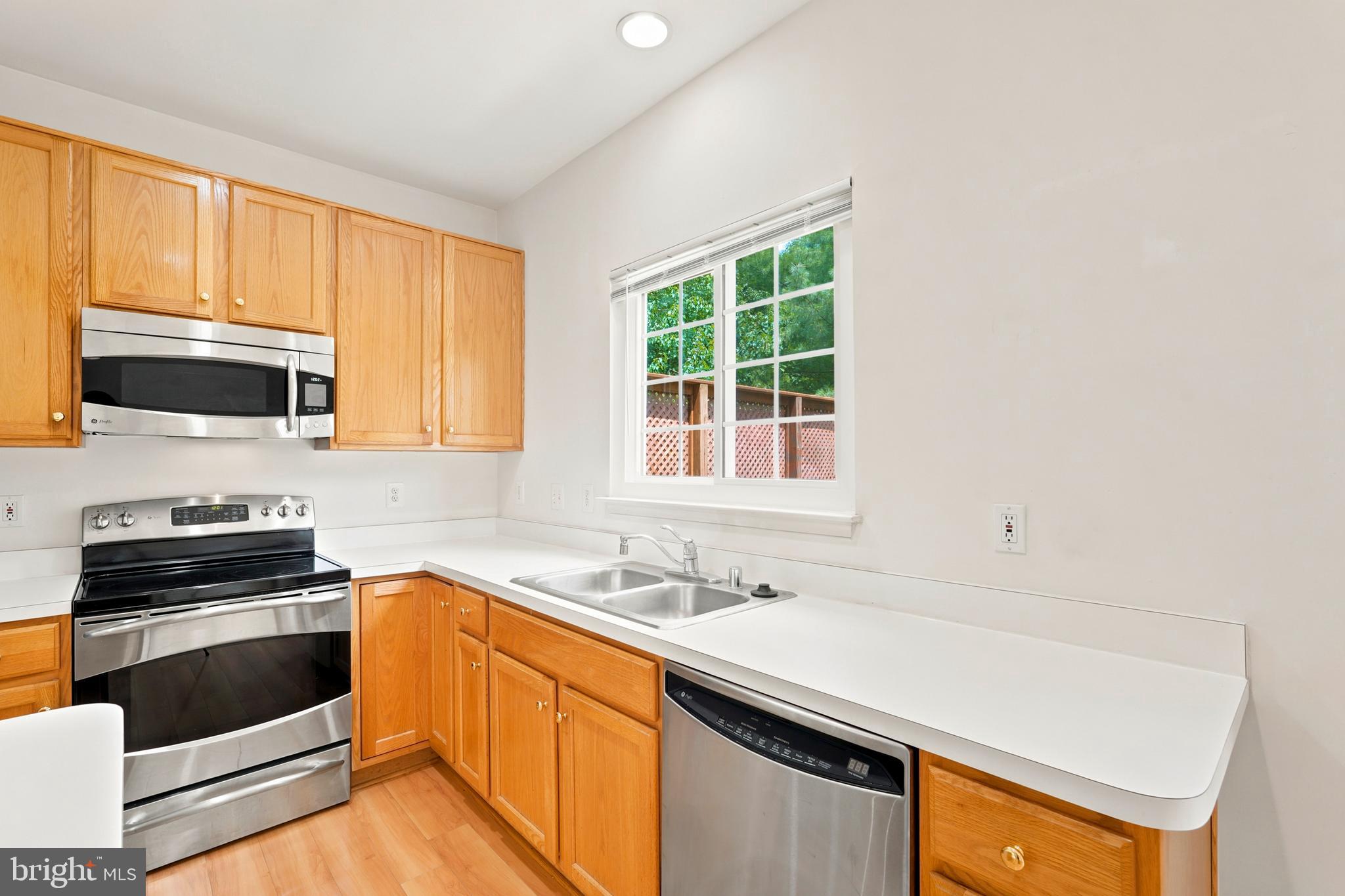 POTOMAC STATION - Residential