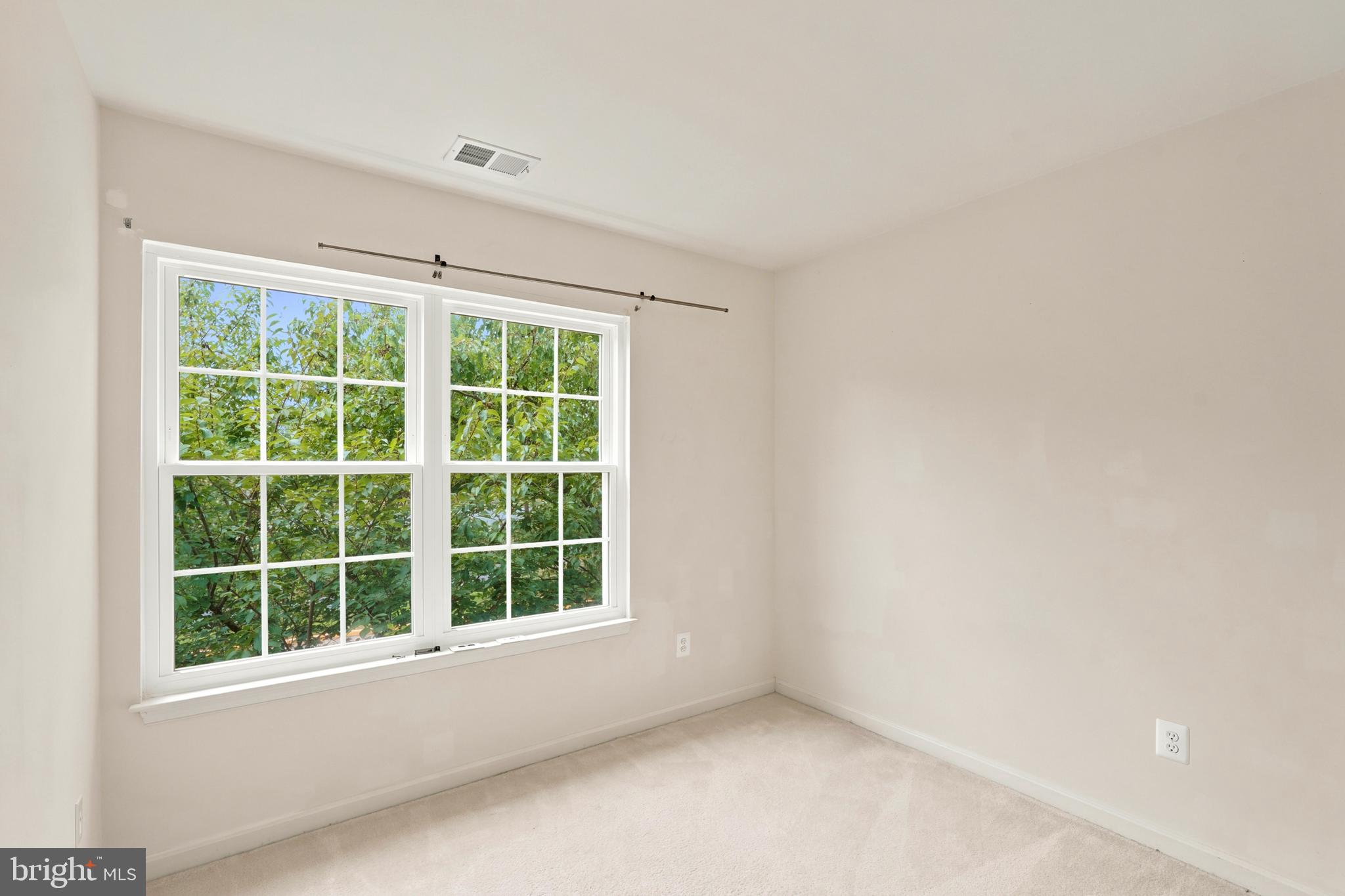 POTOMAC STATION - Residential