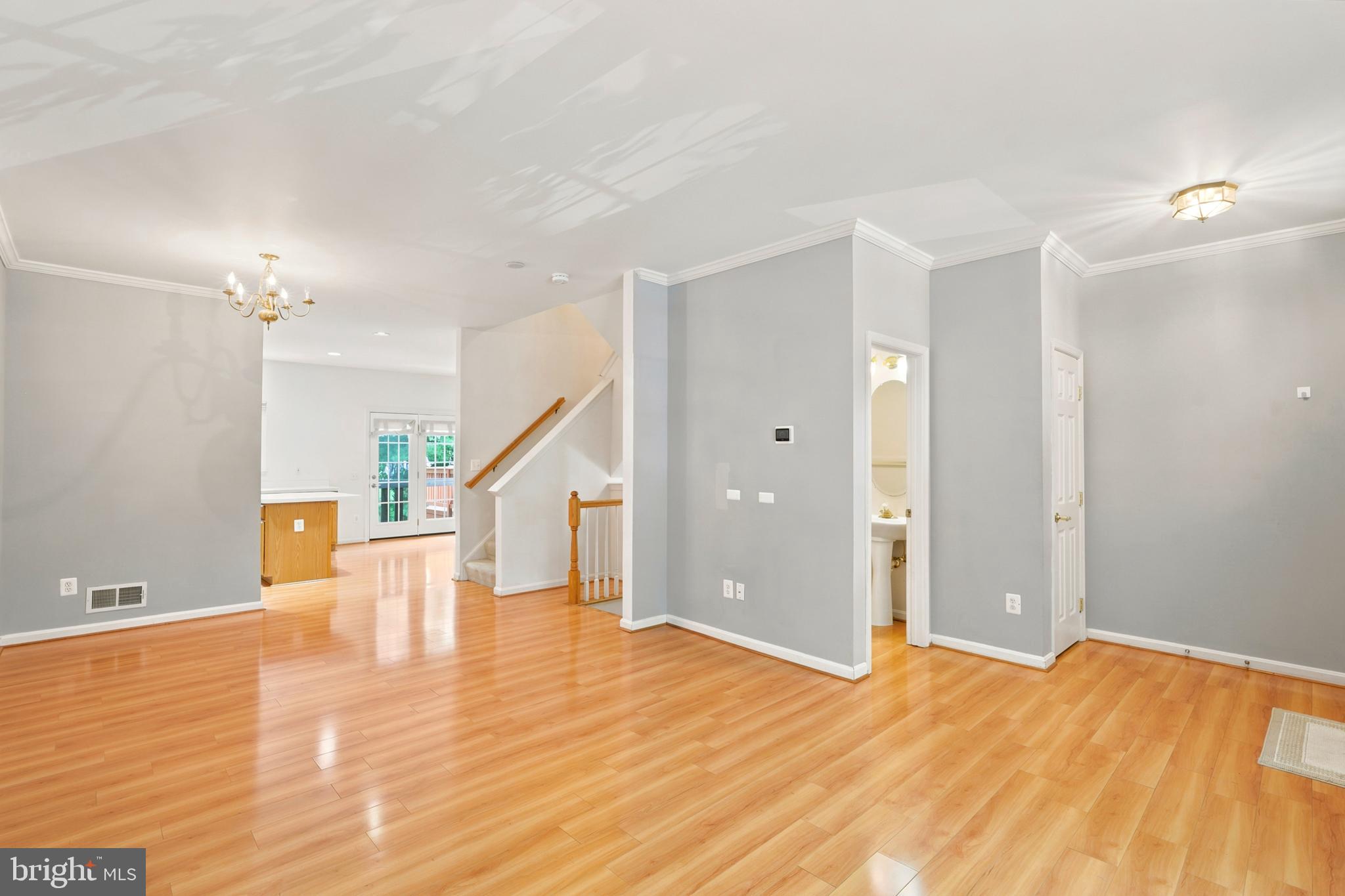 POTOMAC STATION - Residential