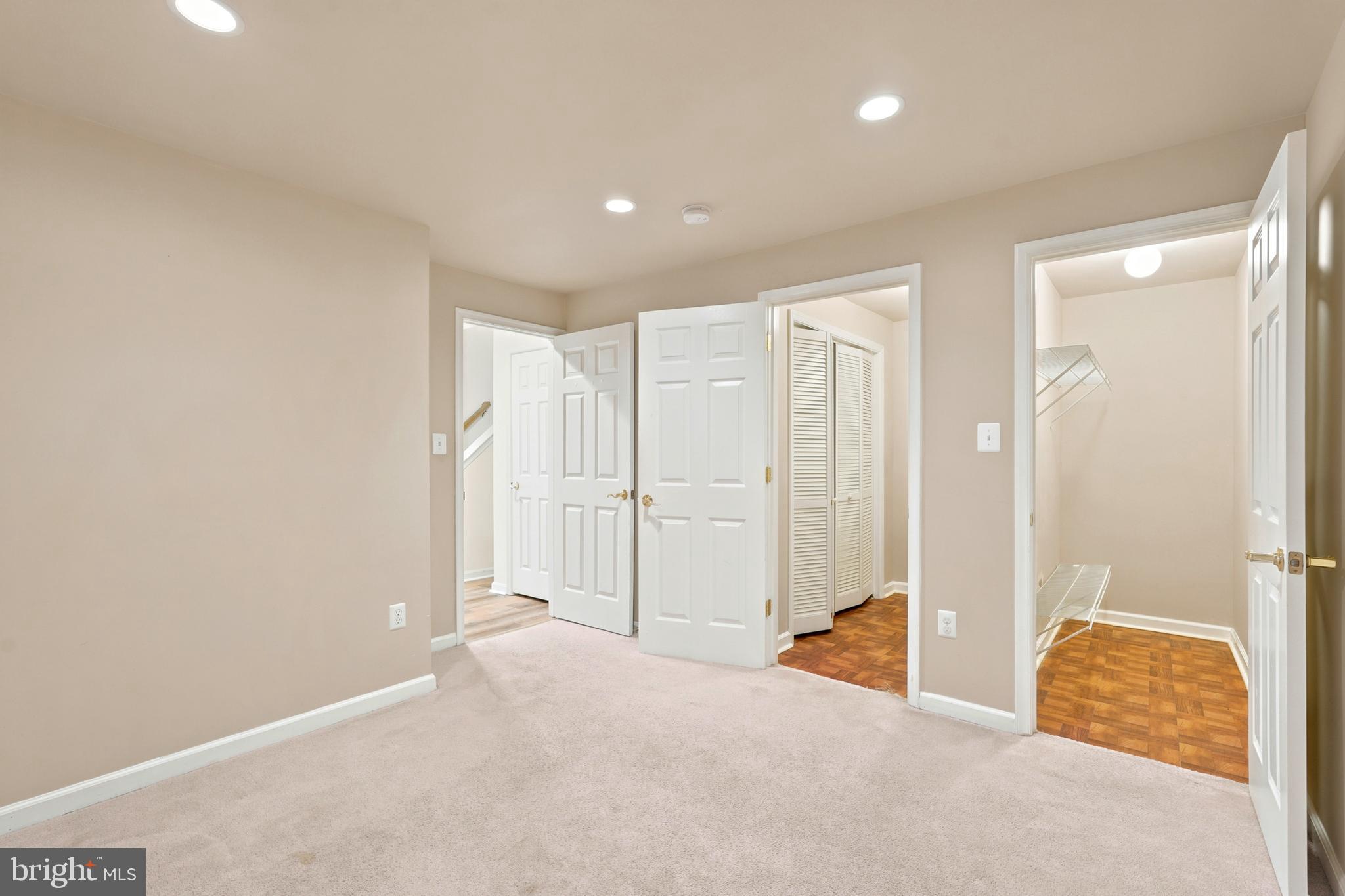 POTOMAC STATION - Residential