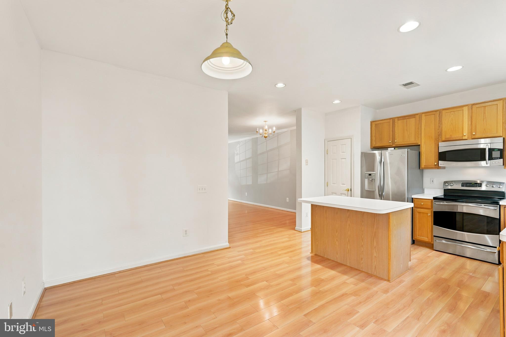 POTOMAC STATION - Residential